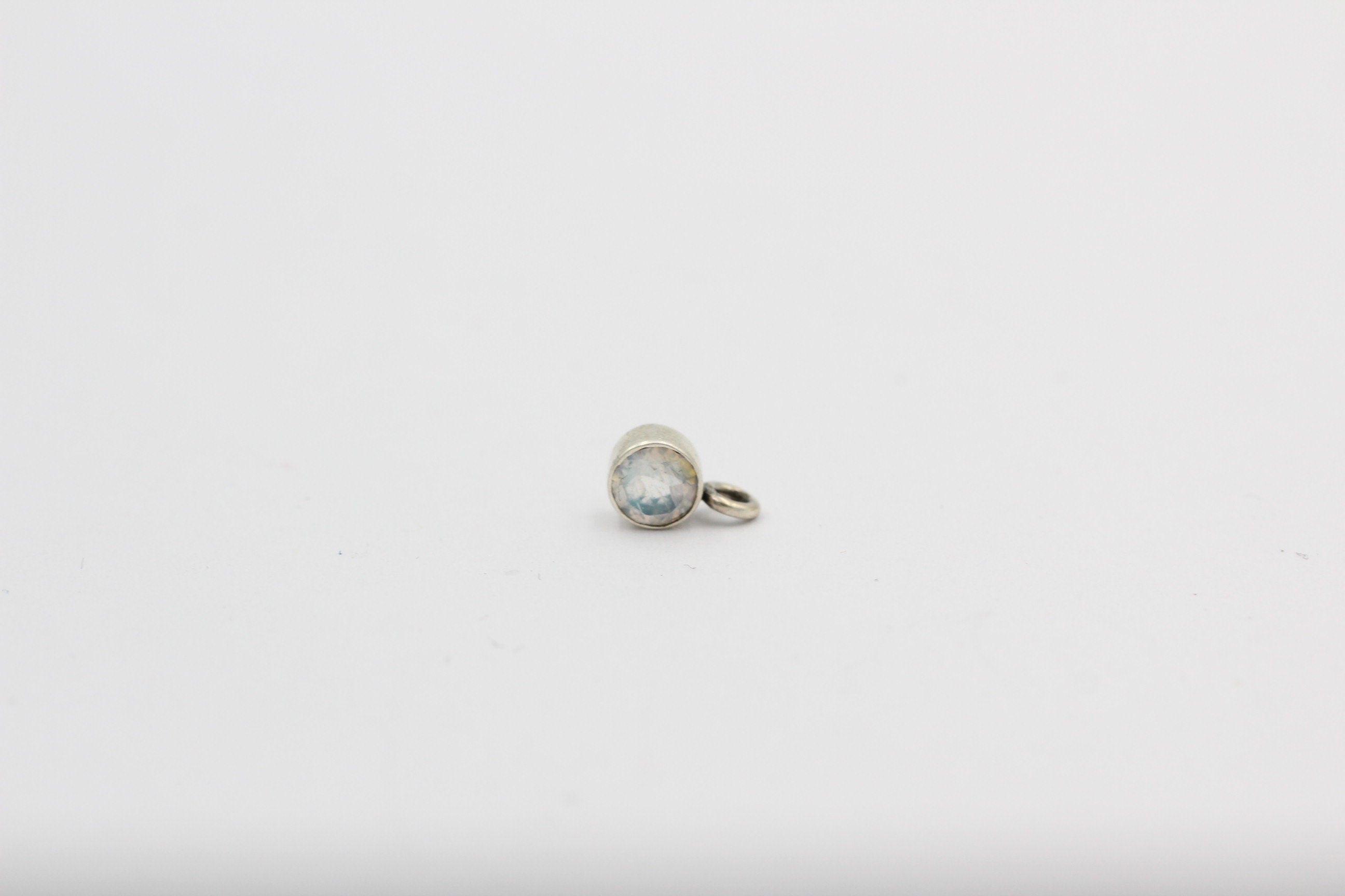 0,27 Cara Rosenquarz 5 mm Anhänger zum Bastel Armband Ohrsthänger Anhänger