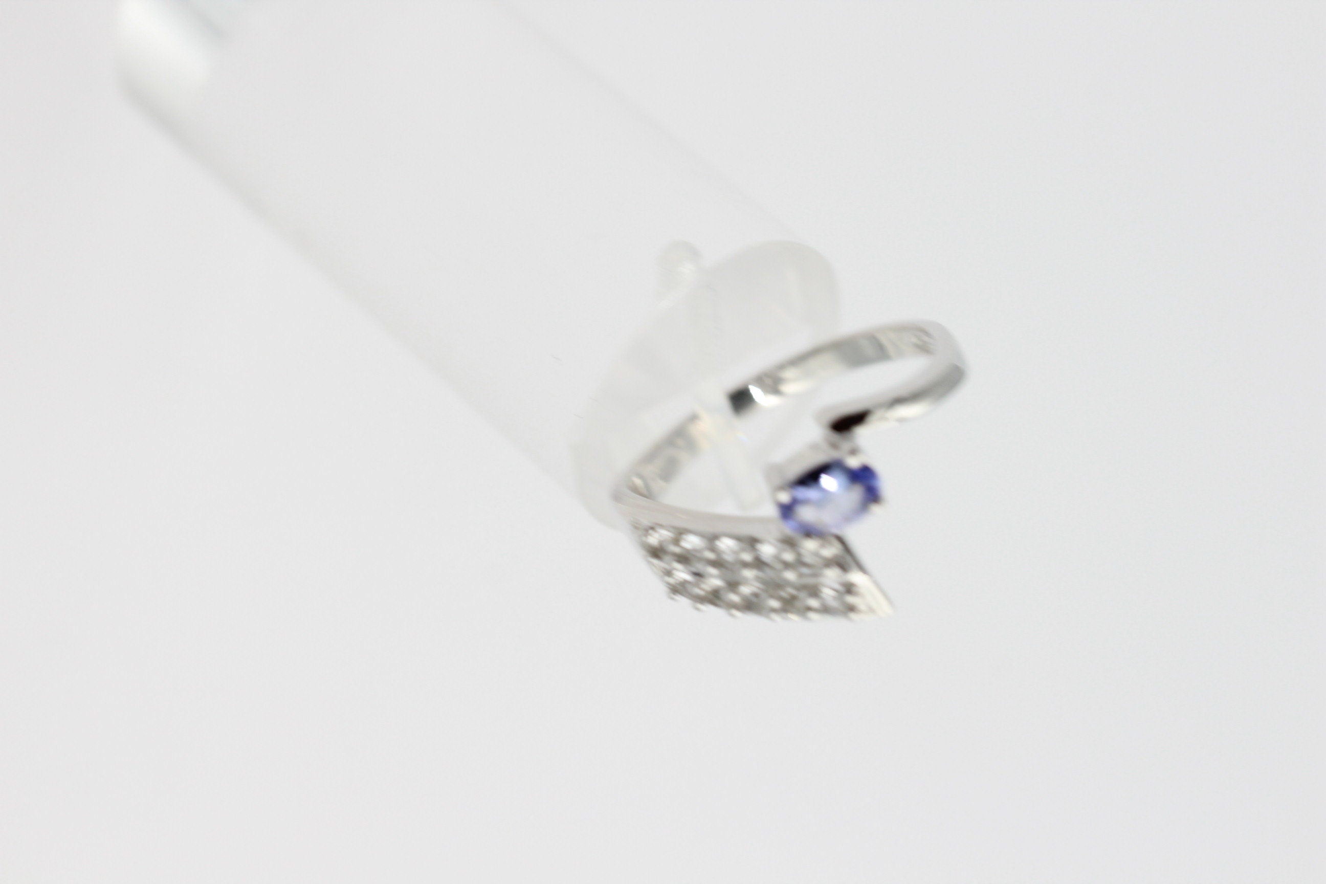 1,3 Carat Tansanit aus Afrika Weißtopas Ring 925 Silber Gröpße 8 / 58,5