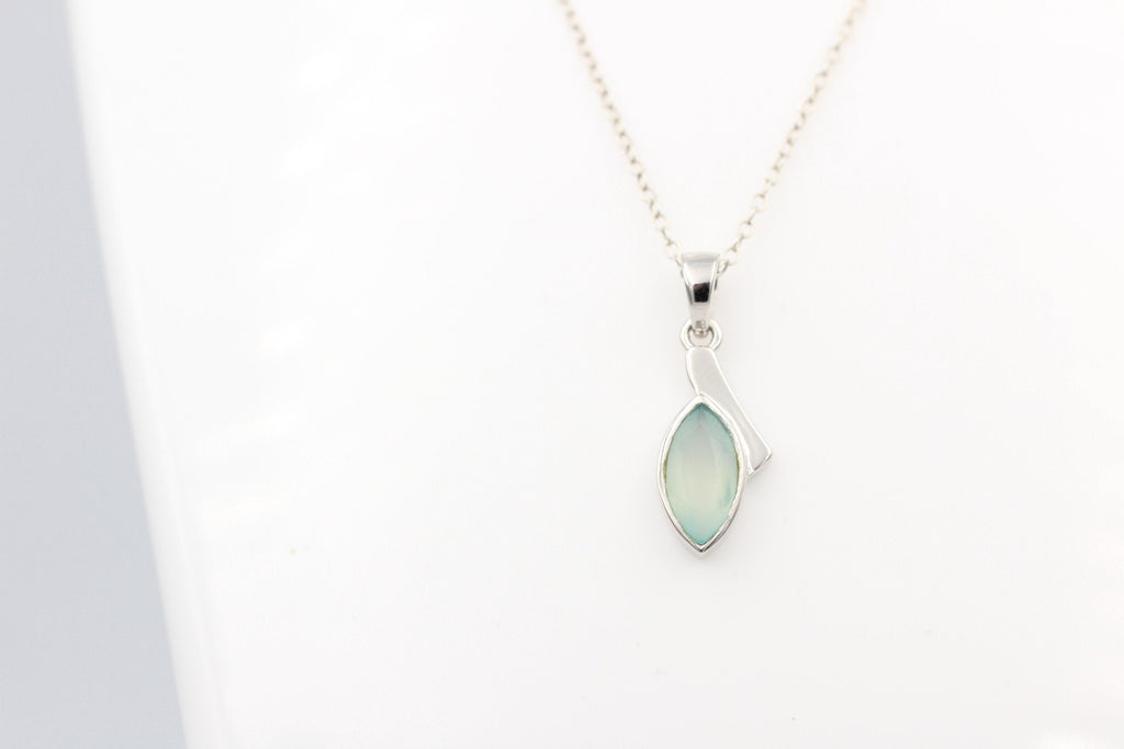 1,8 Carat Aqua Chalcedon Anhänger 925 Silber  Afrika Wasser Calcedon
