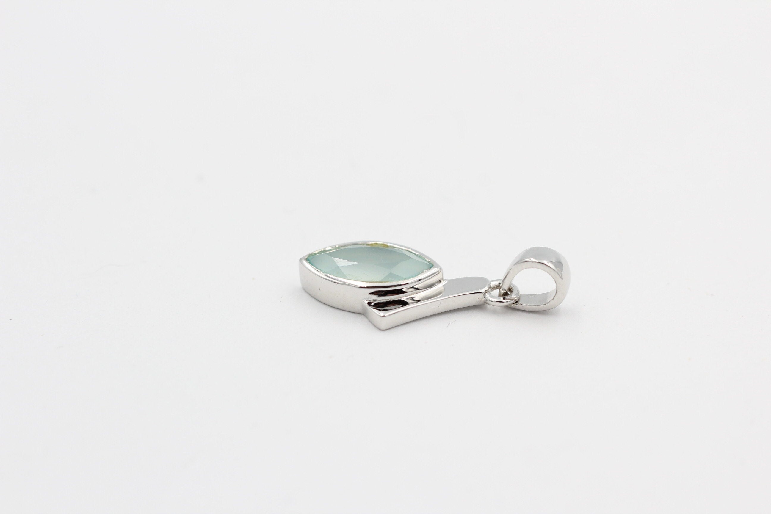 1,8 Carat Aqua Chalcedon Anhänger 925 Silber  Afrika Wasser Calcedon
