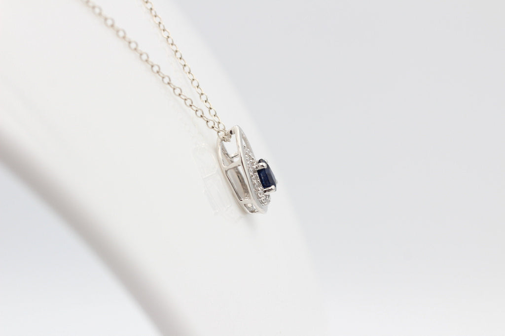 Edler 0,51 Carat Saphir Anhänger 925 Silber  blauer Saphir