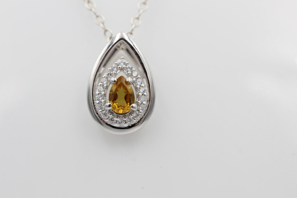 Edler 0,51 Carat Nano Zultanit Anhänger 925 Silber Collier Kette