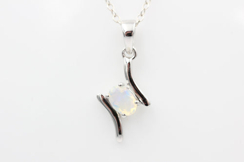 0,72 Carat Äthiopischer Opal Anhänger 925 Silber  Welo Opal Top