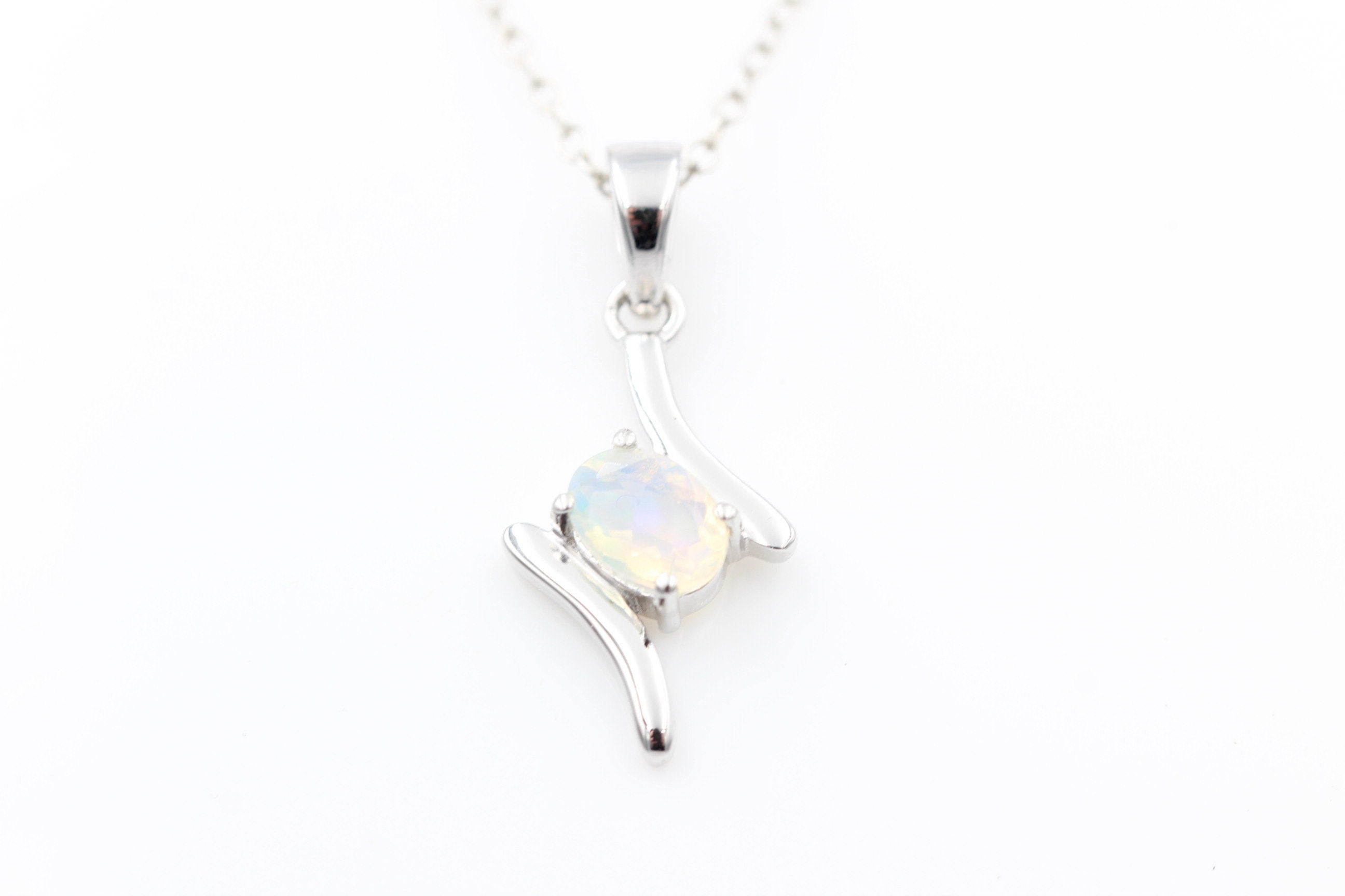0,72 Carat Äthiopischer Opal Anhänger 925 Silber  Welo Opal Top