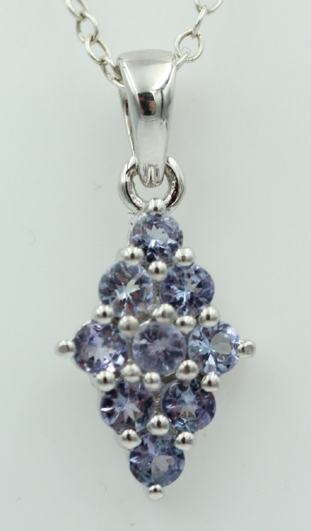 1,64 Carat Tansanit  Anhänger 925 Silber Collier Kette seltener Tansanit Afrika