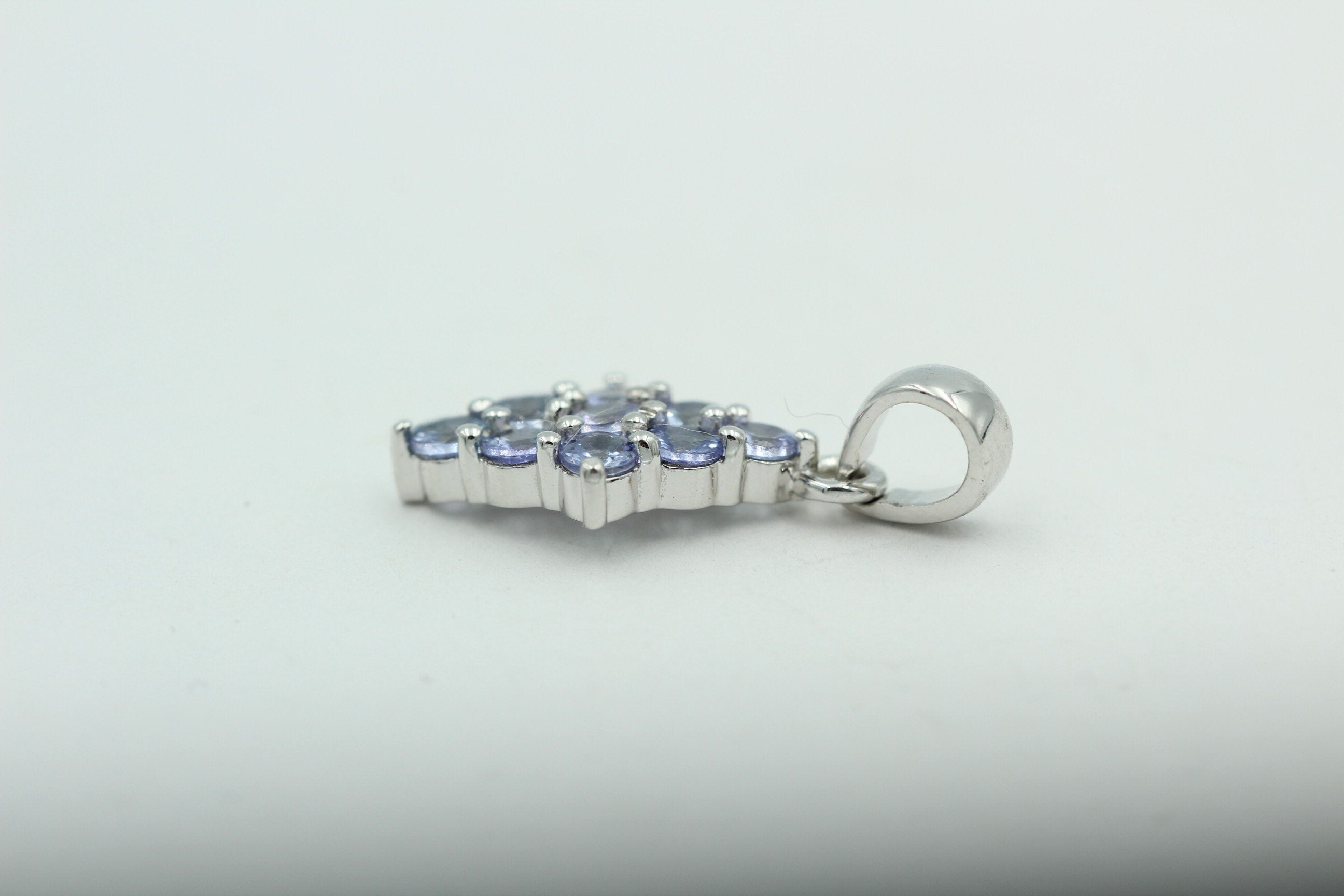 1,64 Carat Tansanit  Anhänger 925 Silber Collier Kette seltener Tansanit Afrika