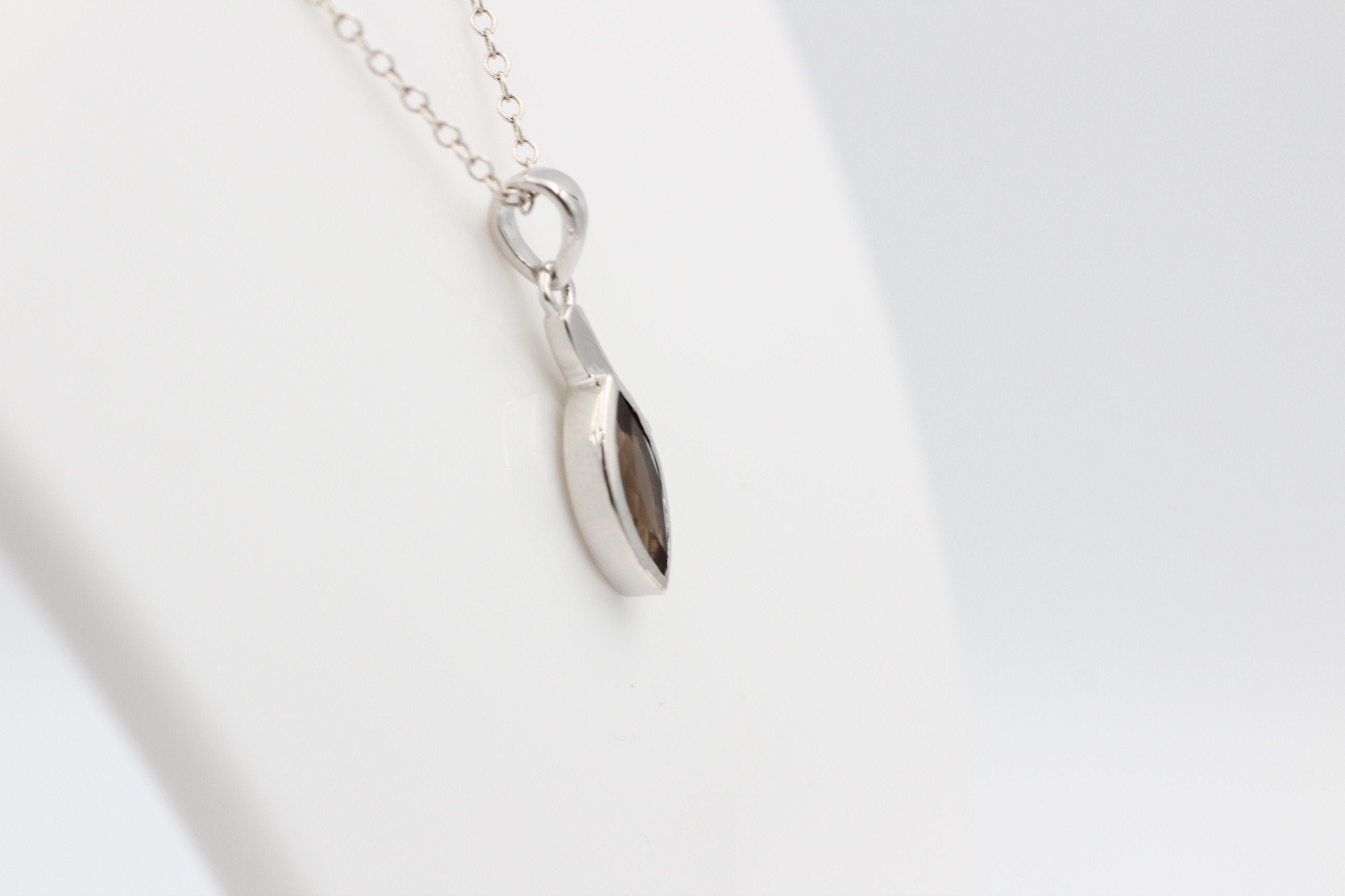1,8 Carat Rauchquarz Anhänger 925 Silber Collier Kette Quarz