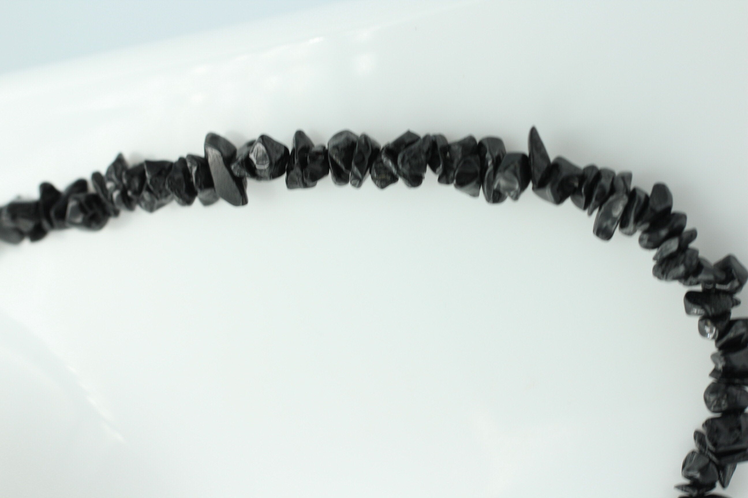 34,5 Carat schwarzes Spinell Collier Splitterkette 925 Silber mit Verlängerung