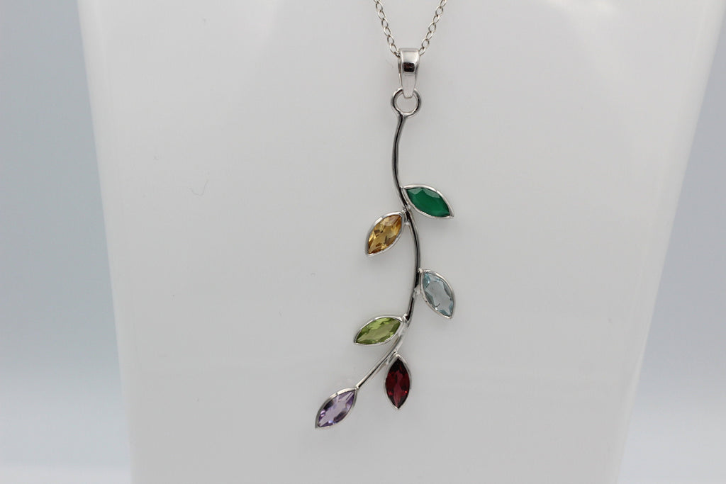 Edler 2,65 Carat Multi Edelstein Blatt Anhänger 925 Silber Collier Kette Top