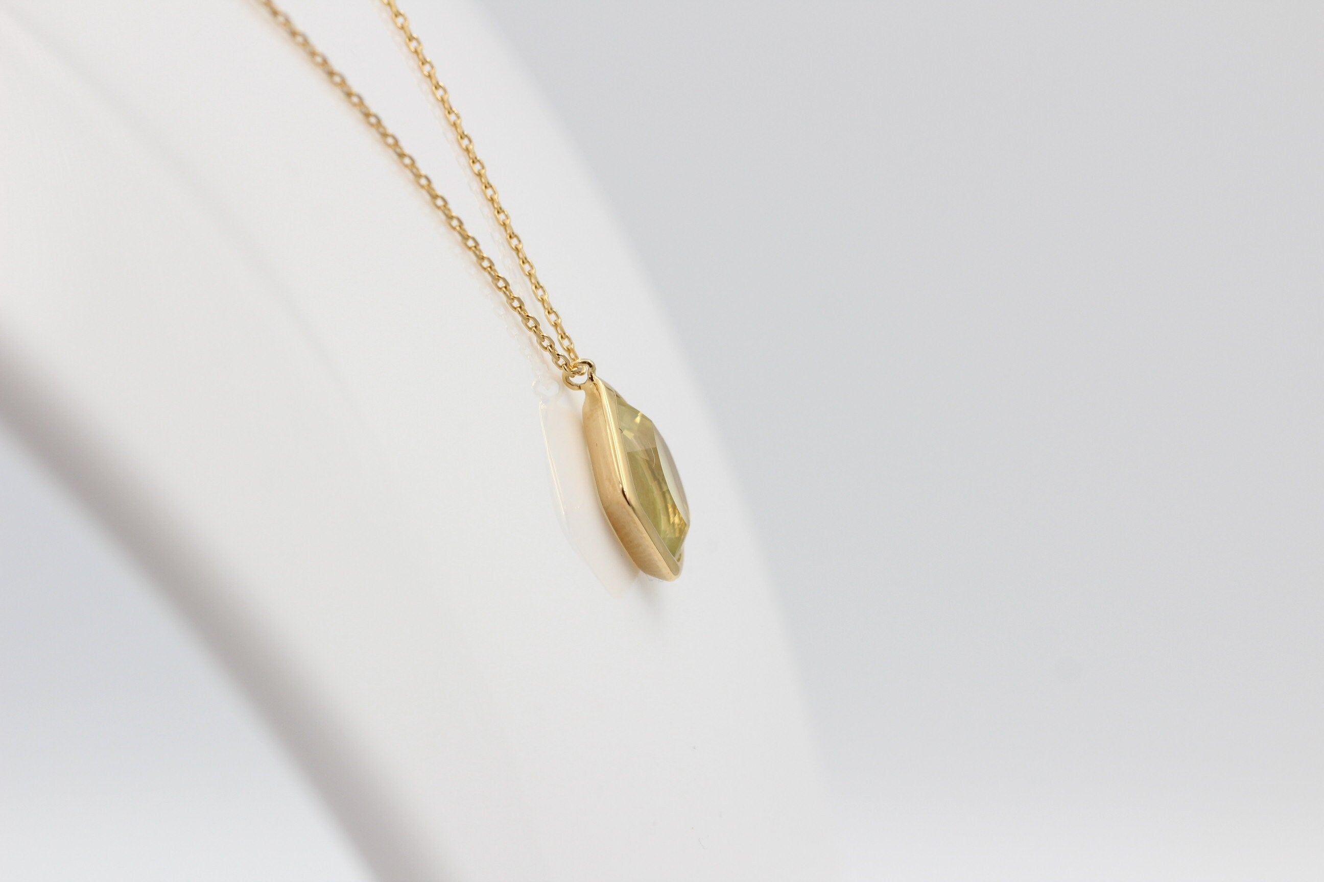 Design 2,3 Carat Lemon Quarz Collier 925 Slber hochwertig vergoldet