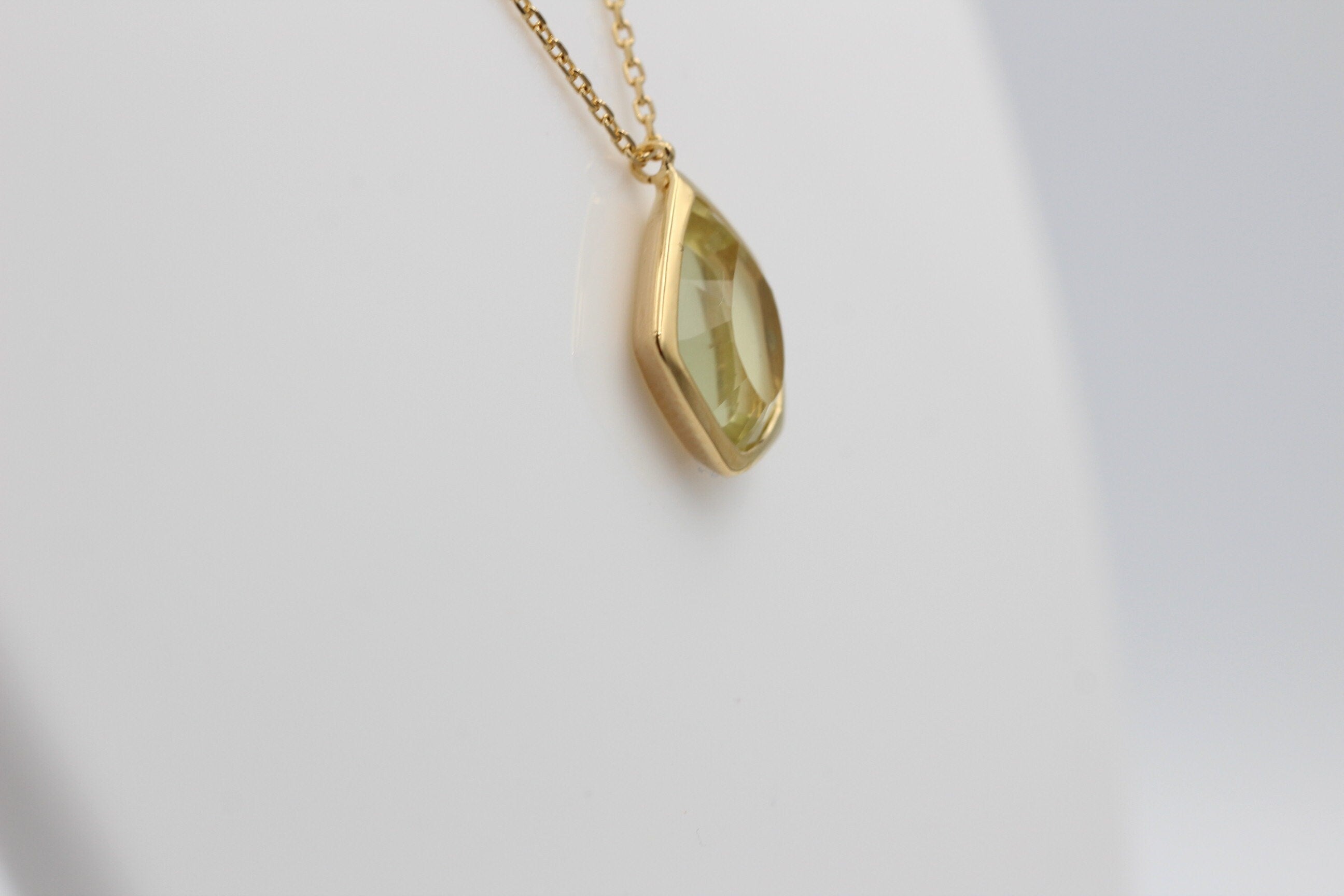 Design 2,3 Carat Lemon Quarz Collier 925 Slber hochwertig vergoldet