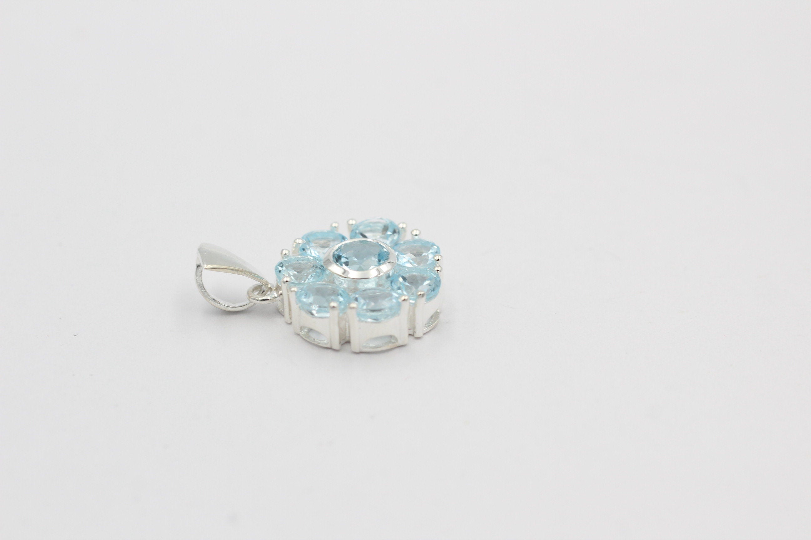Edler 2,5 Carat Blautopas Anhänger 925 Silber sky blue TopasTop Ede l