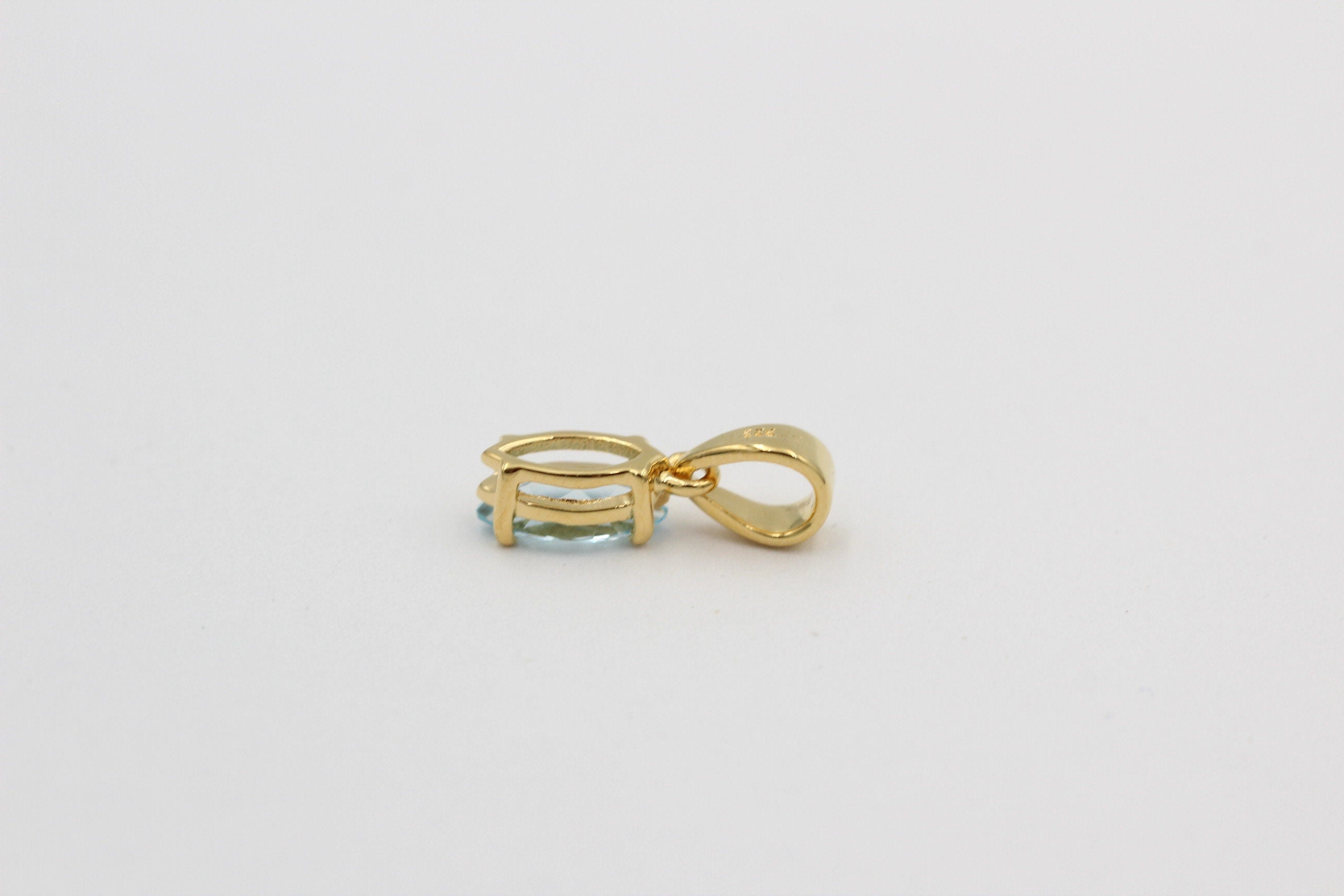1,02 Carat Blautopas Anhänger Marquiseschliff 925 Silber vergoldet