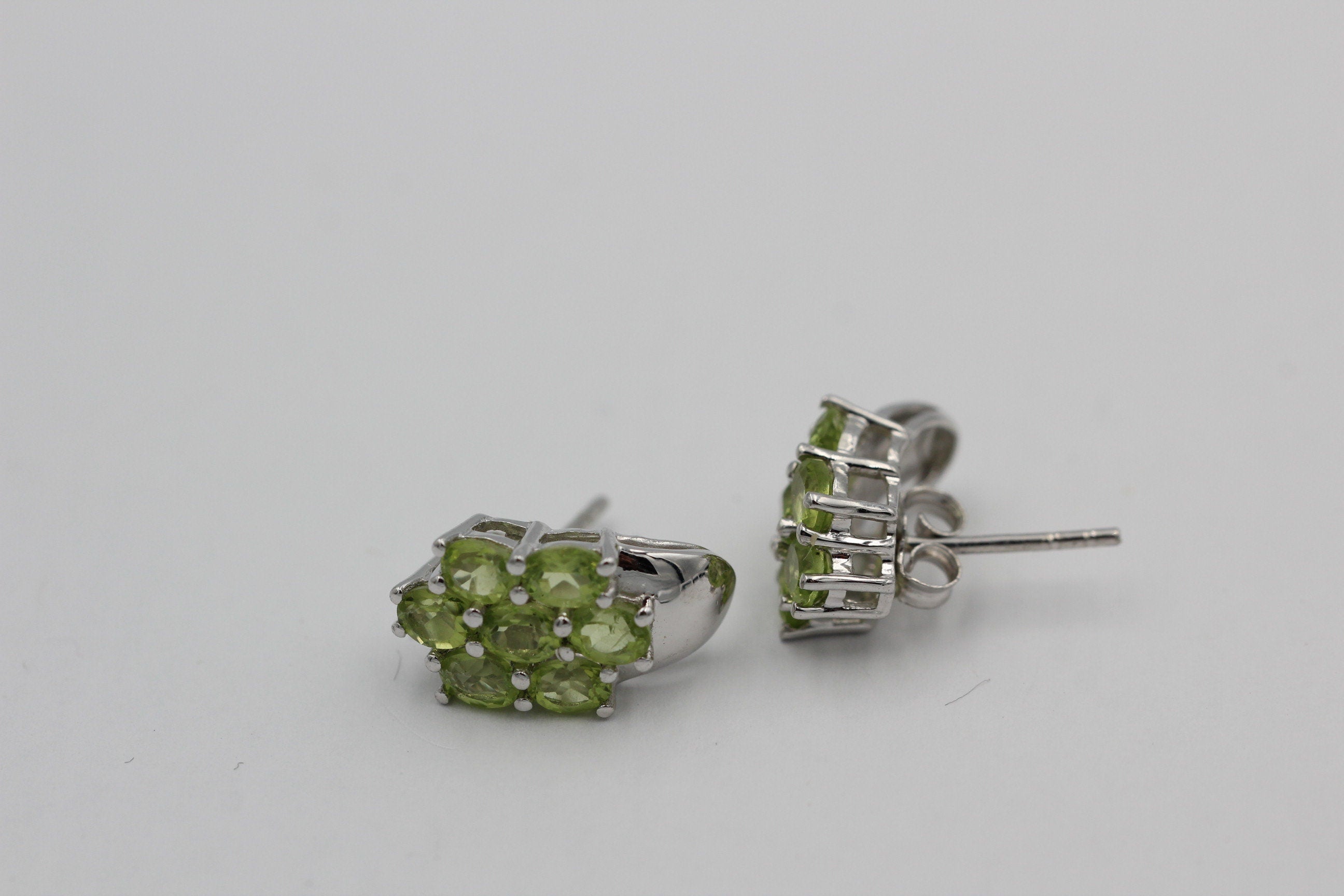 Edle 2,66 Carat Peridot Ohrstecker 925 Silber Olivin Schmuck Top Edel Edelstein