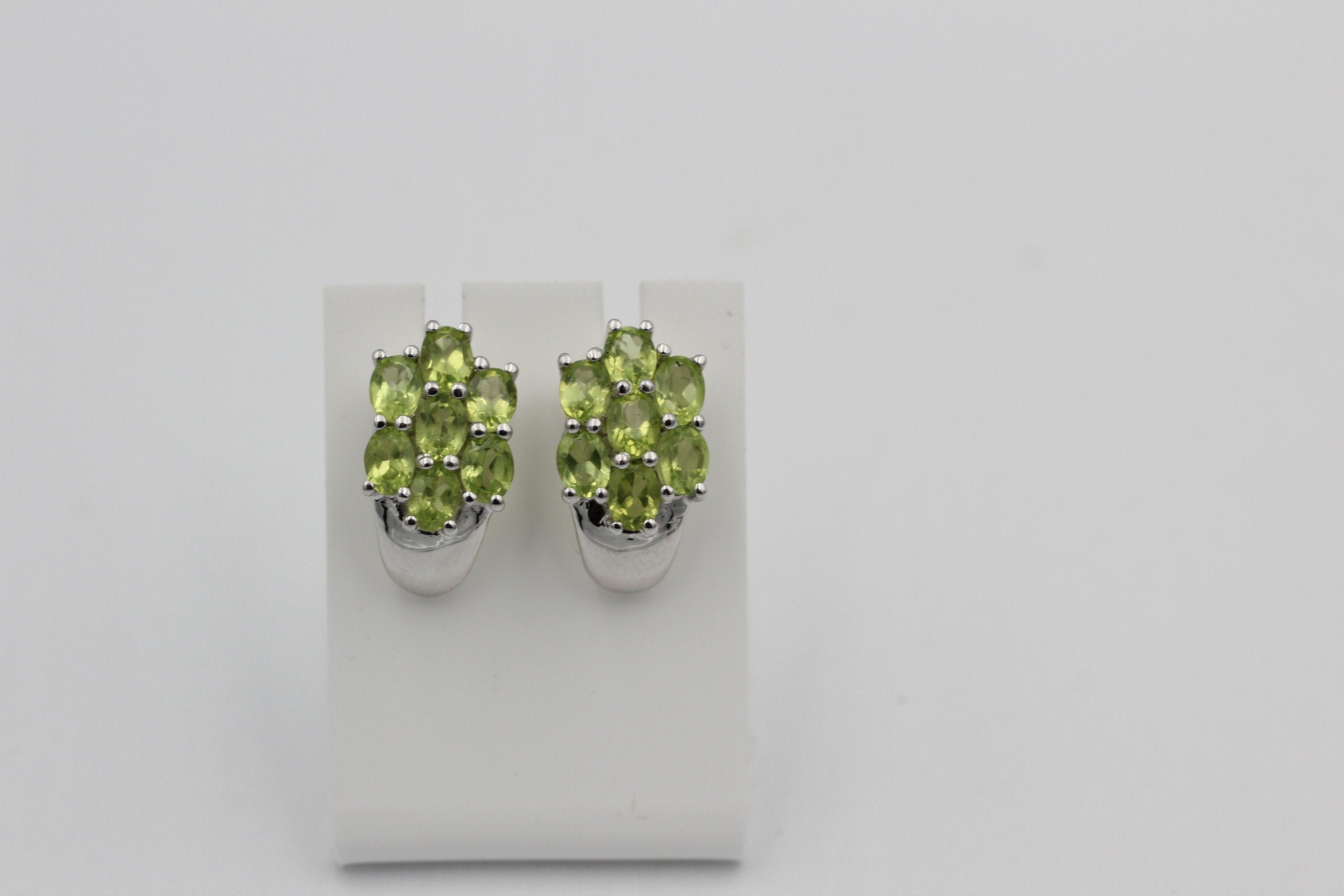 Edle 2,66 Carat Peridot Ohrstecker 925 Silber Olivin Schmuck Top Edel Edelstein