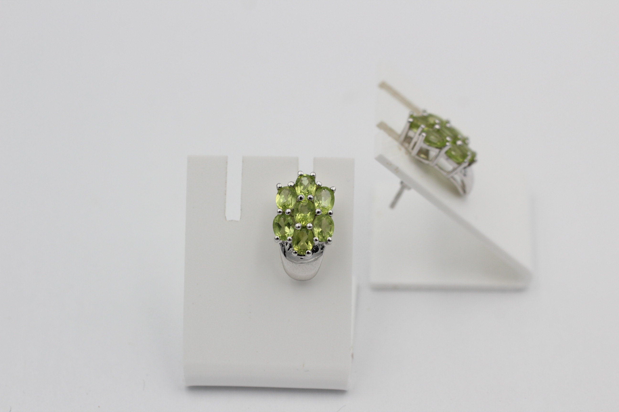 Edle 2,66 Carat Peridot Ohrstecker 925 Silber Olivin Schmuck Top Edel Edelstein