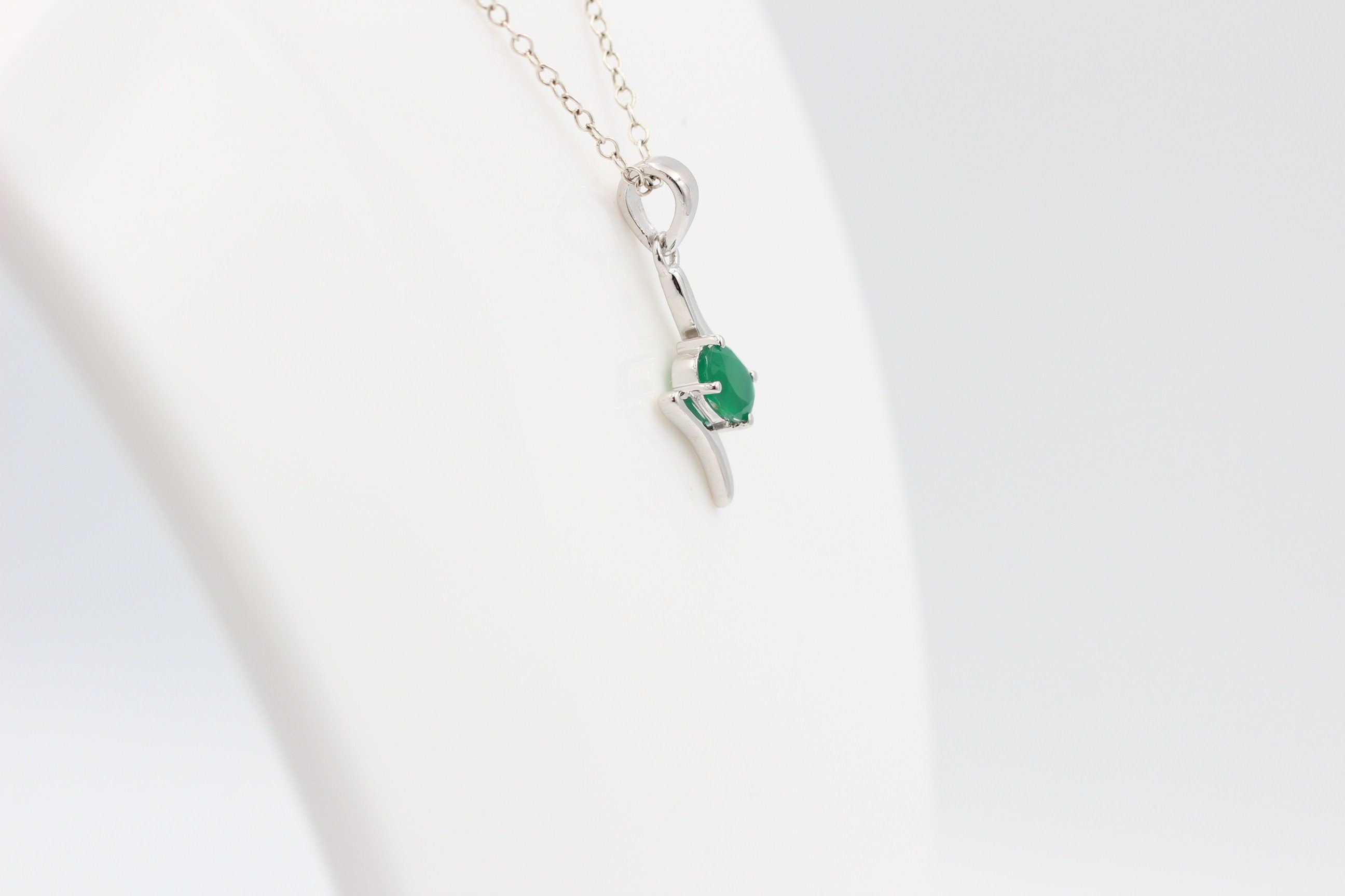 0,72 Carat grüner Onyx Anhänger 925 Silber grüner Onyx Schmuck