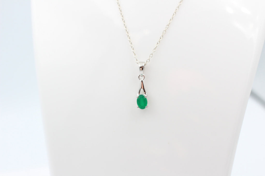 0,72  Carat grüner Onyx Anhänger 925 Silber grüner Edelstein