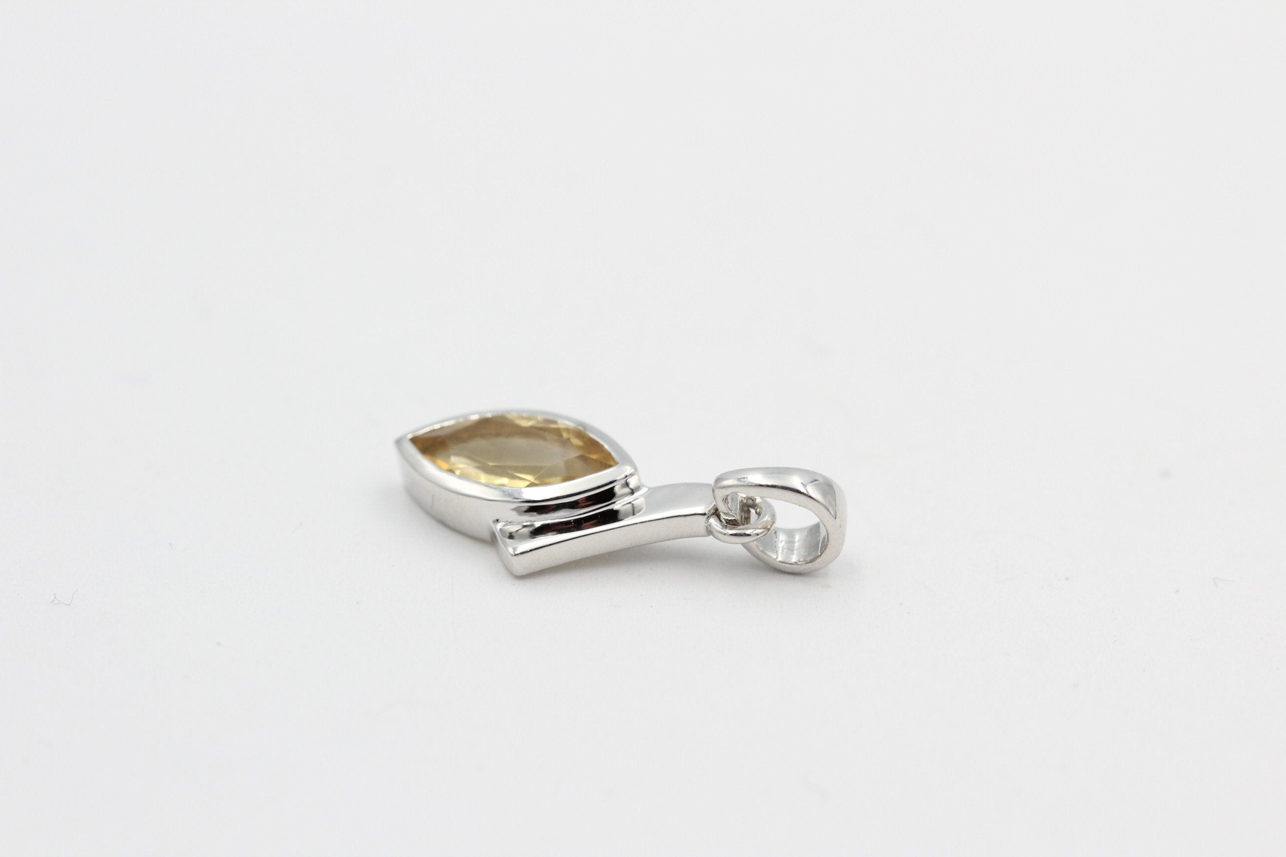1,8 Carat gelber Citrin Anhänger 925 Silber Collier Kette