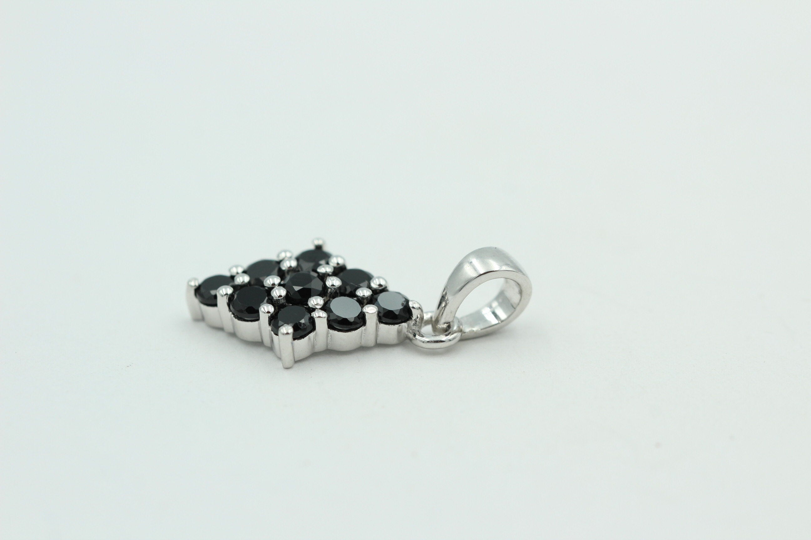 1,75 Carat schwarzer Onyx Anhänger 925 Silber Onyxanhänger