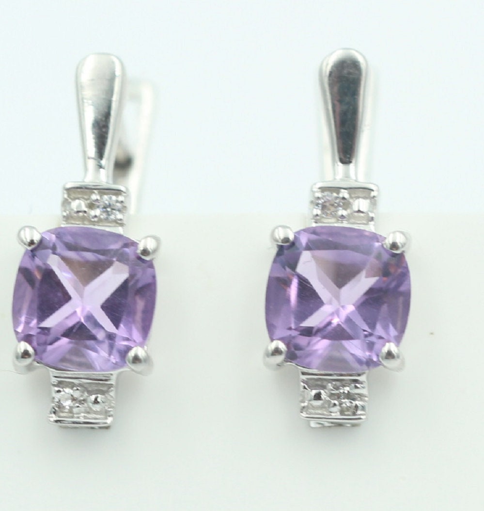 2,94 Carat brasilianischer Amethyst Ohrstecker 925 Sterling Silber Cubic Zirkon