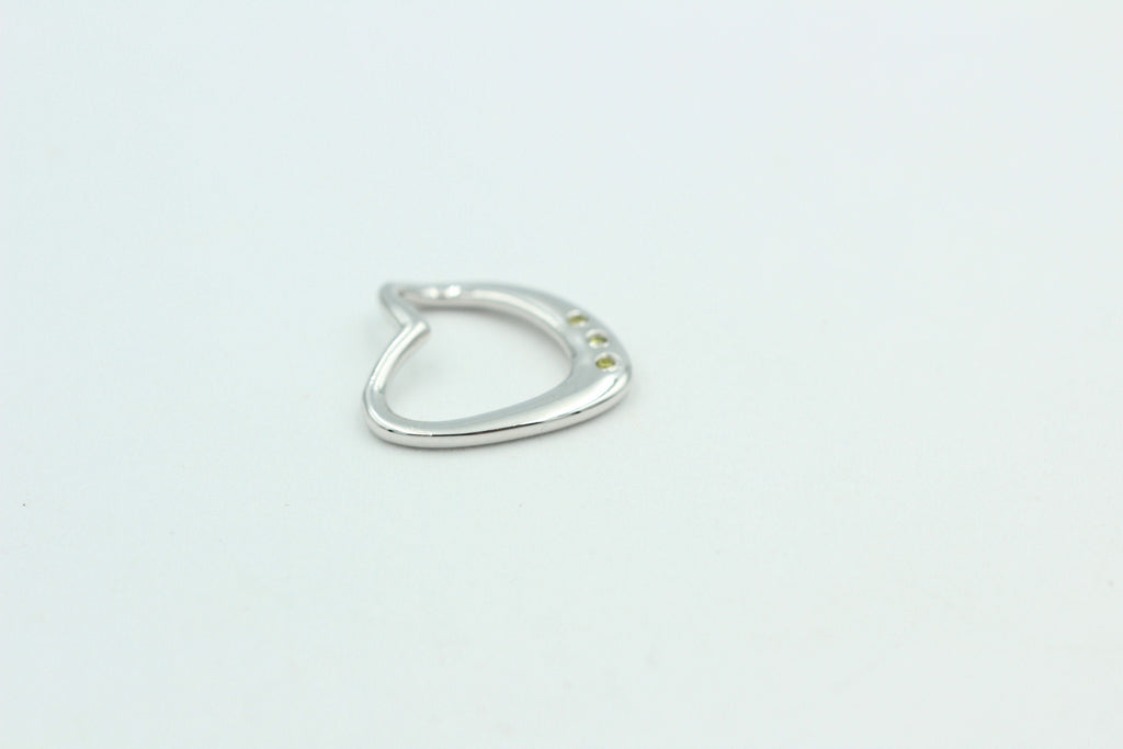 Edler 0,03 Carat gelber Diamant Herzanhänger 925 Silber Herz Collier Kette