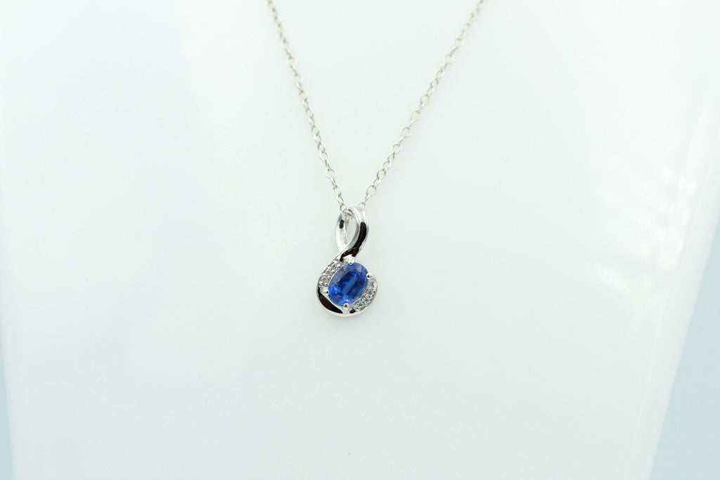 1,12 Carat blauer Kyanit  Anhänger 925 Silber mit Zirkonia seltener Kyanit