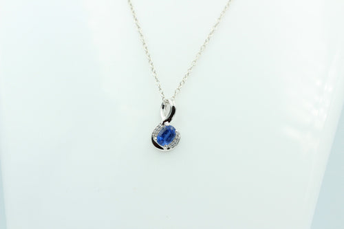 1,12 Carat blauer Kyanit  Anhänger 925 Silber mit Zirkonia seltener Kyanit
