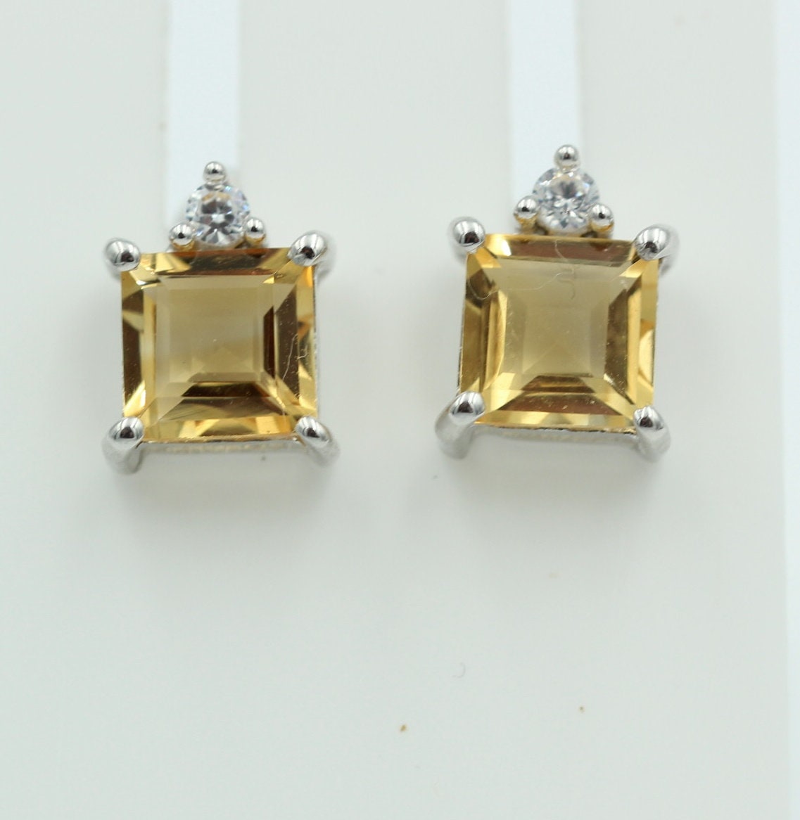 Edle 2,2 Carat Citrin Ohrstecker 925 Silber mit Zirkonia goldgelber Edelsein