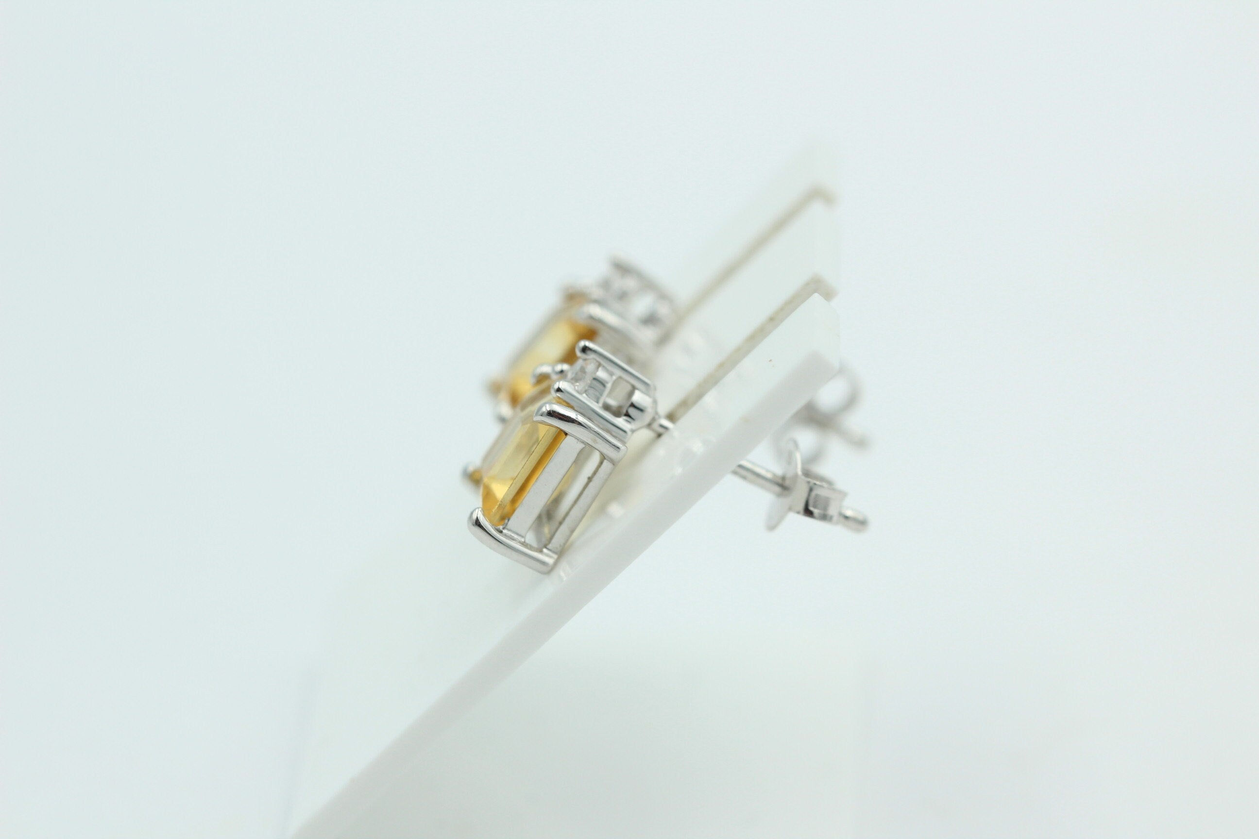 Edle 2,2 Carat Citrin Ohrstecker 925 Silber mit Zirkonia goldgelber Edelsein