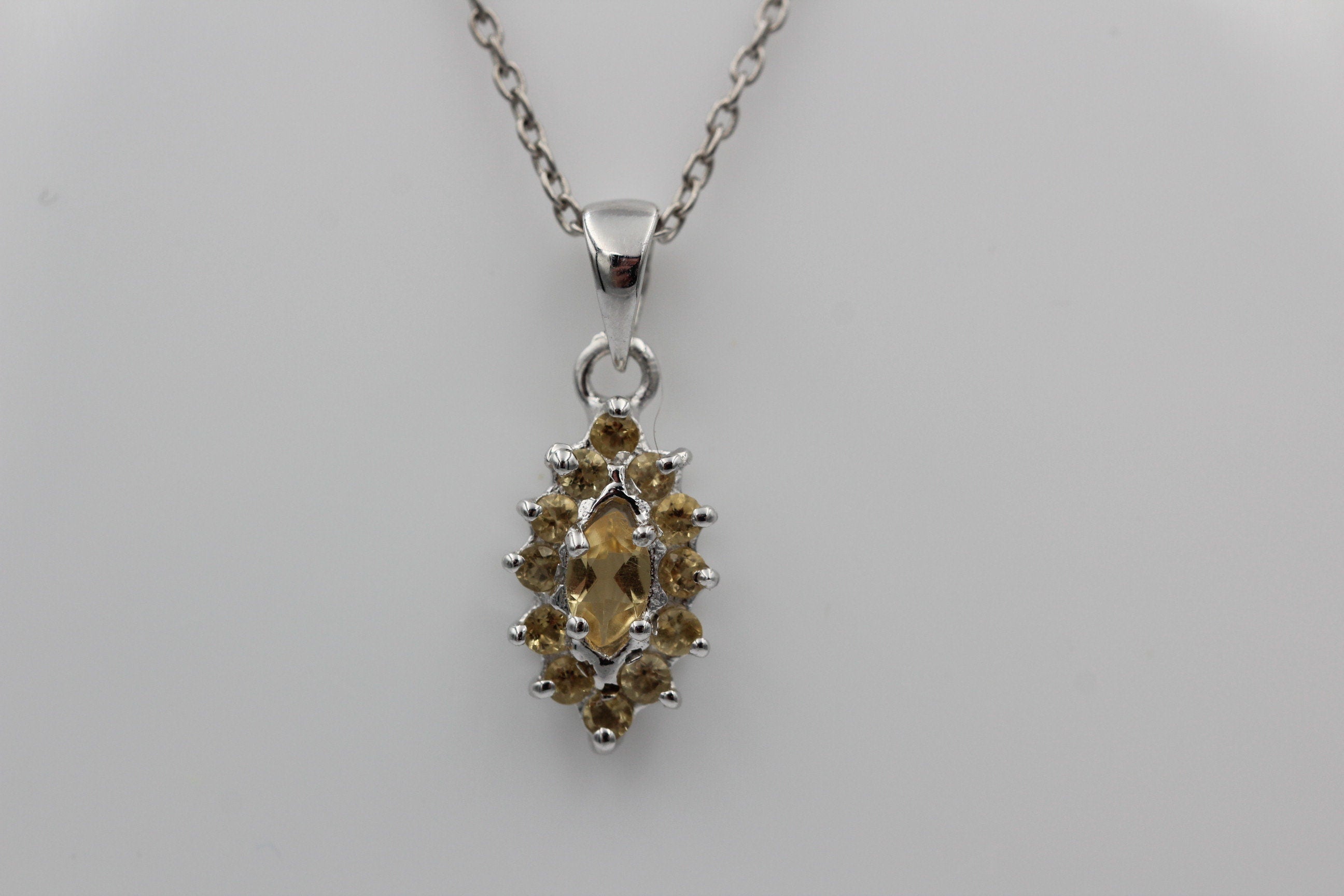 0,60 Carat Citrin Anhänger 925 Silber goldgelber Edesltein Top