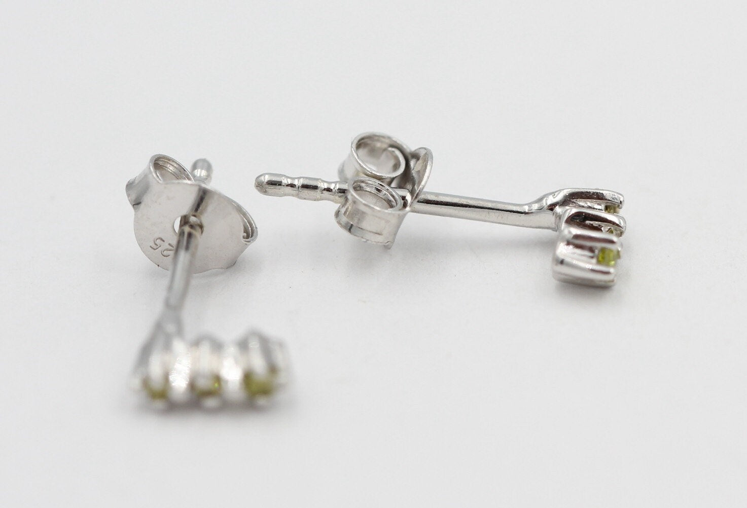 Edle 0,05 Carat gelber  Diamant Ohrstecker 925 Silber Diamantohrstecker Top