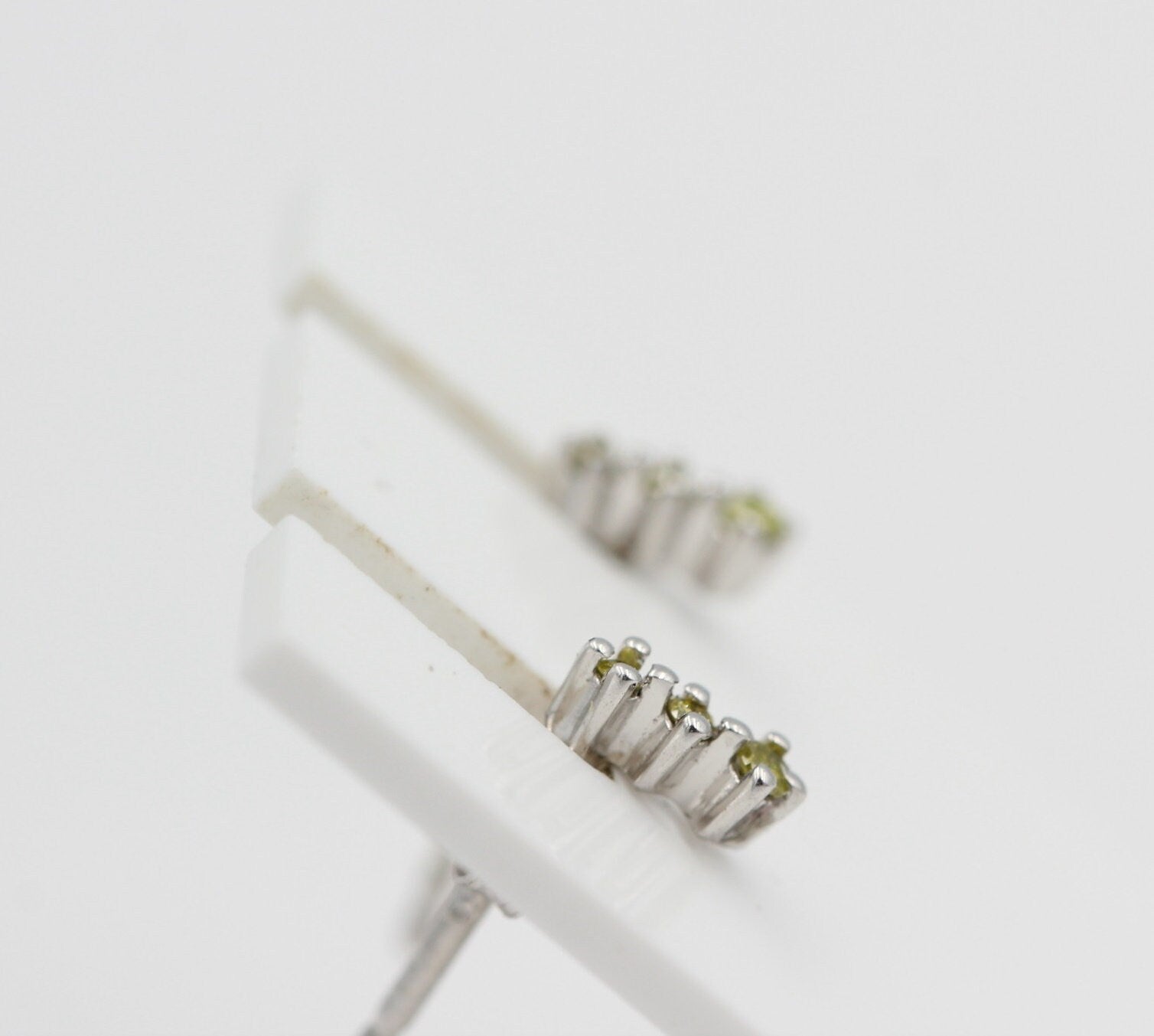 Edle 0,05 Carat gelber  Diamant Ohrstecker 925 Silber Diamantohrstecker Top