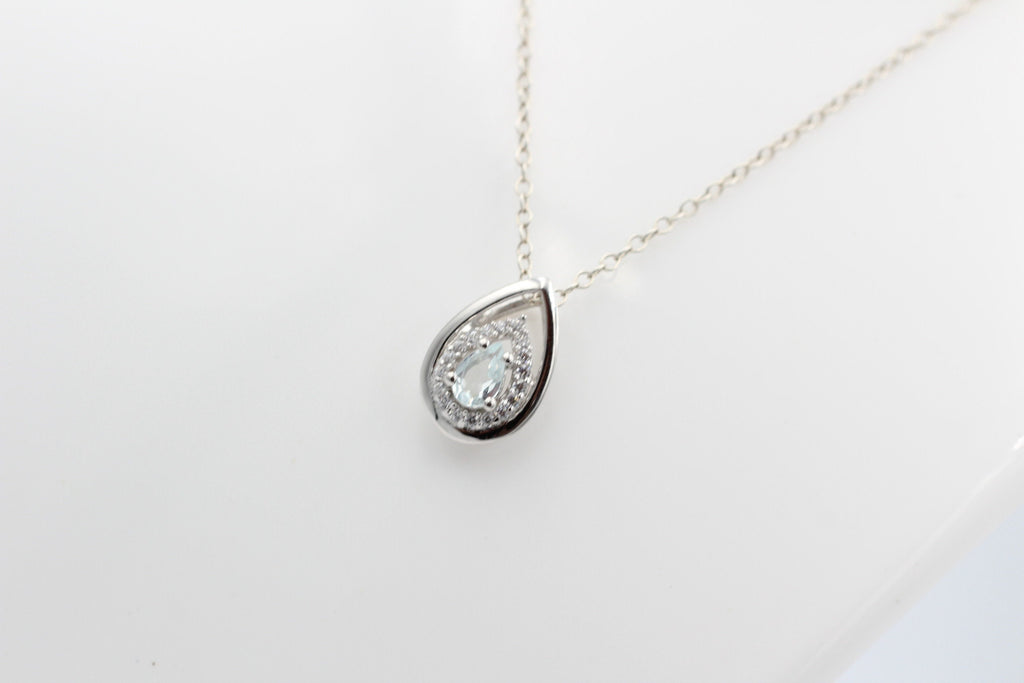 Edler 0,51 Carat Aquamarin Anhänger 925 Silber  wunderschöner Edelstein