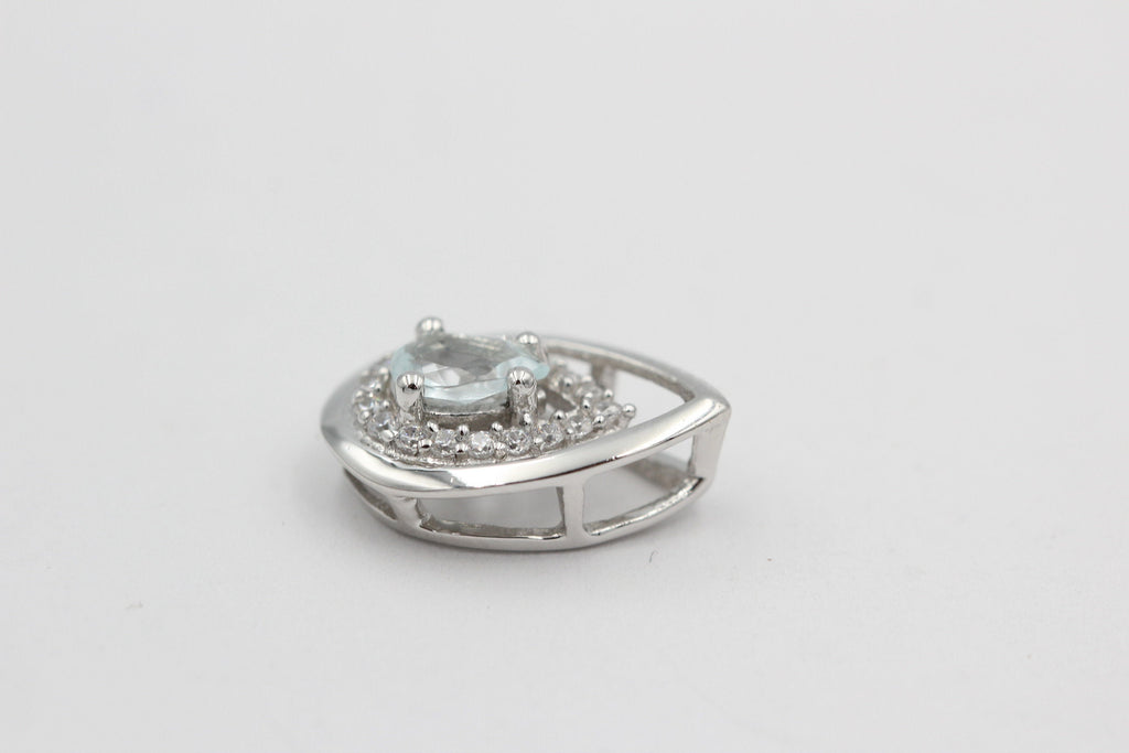 Edler 0,51 Carat Aquamarin Anhänger 925 Silber  wunderschöner Edelstein