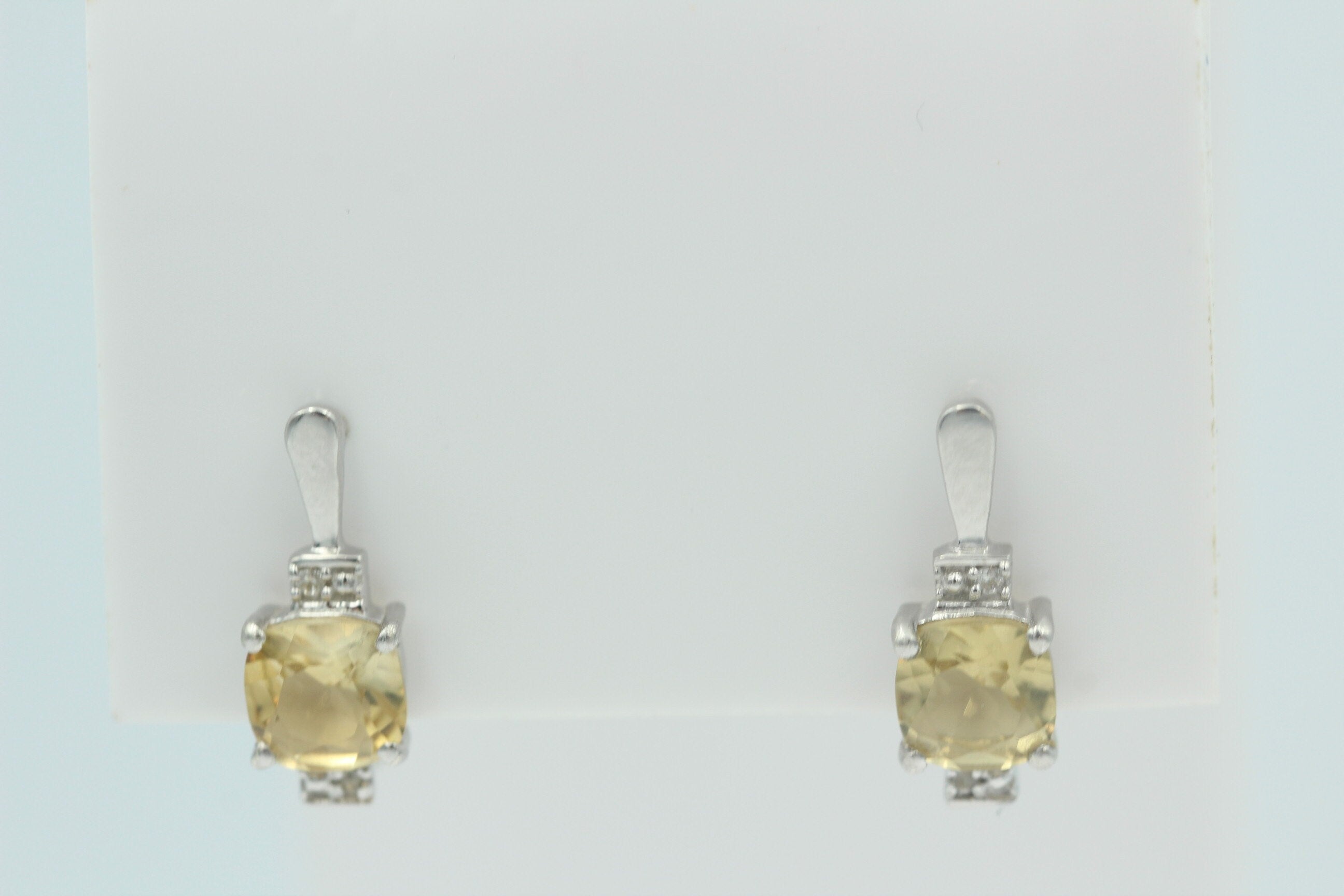 2,94 Carat Whisky Quarz Ohrstecker 925 Sterling Silber mit Cubic Zirkon Top