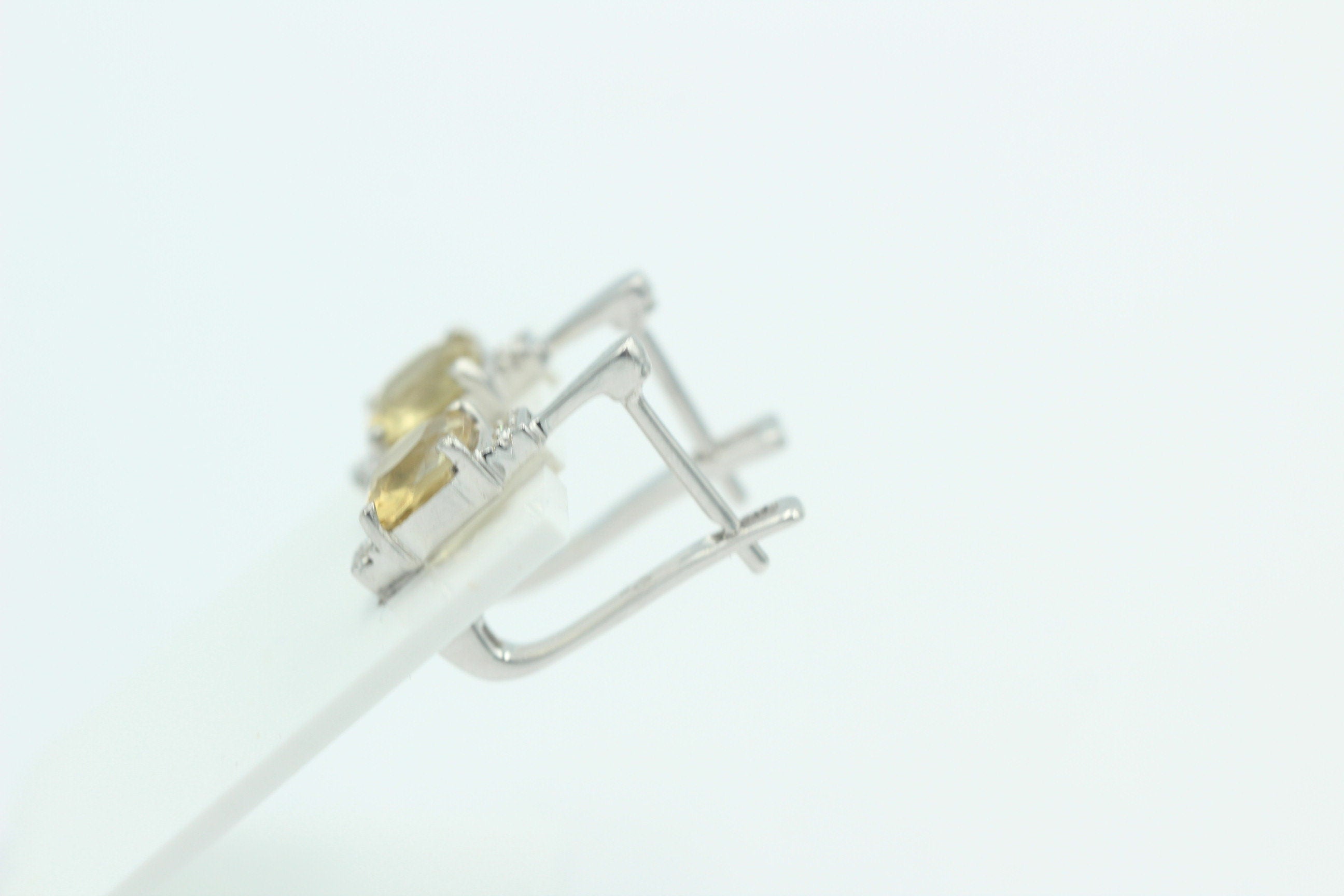 2,94 Carat Whisky Quarz Ohrstecker 925 Sterling Silber mit Cubic Zirkon Top