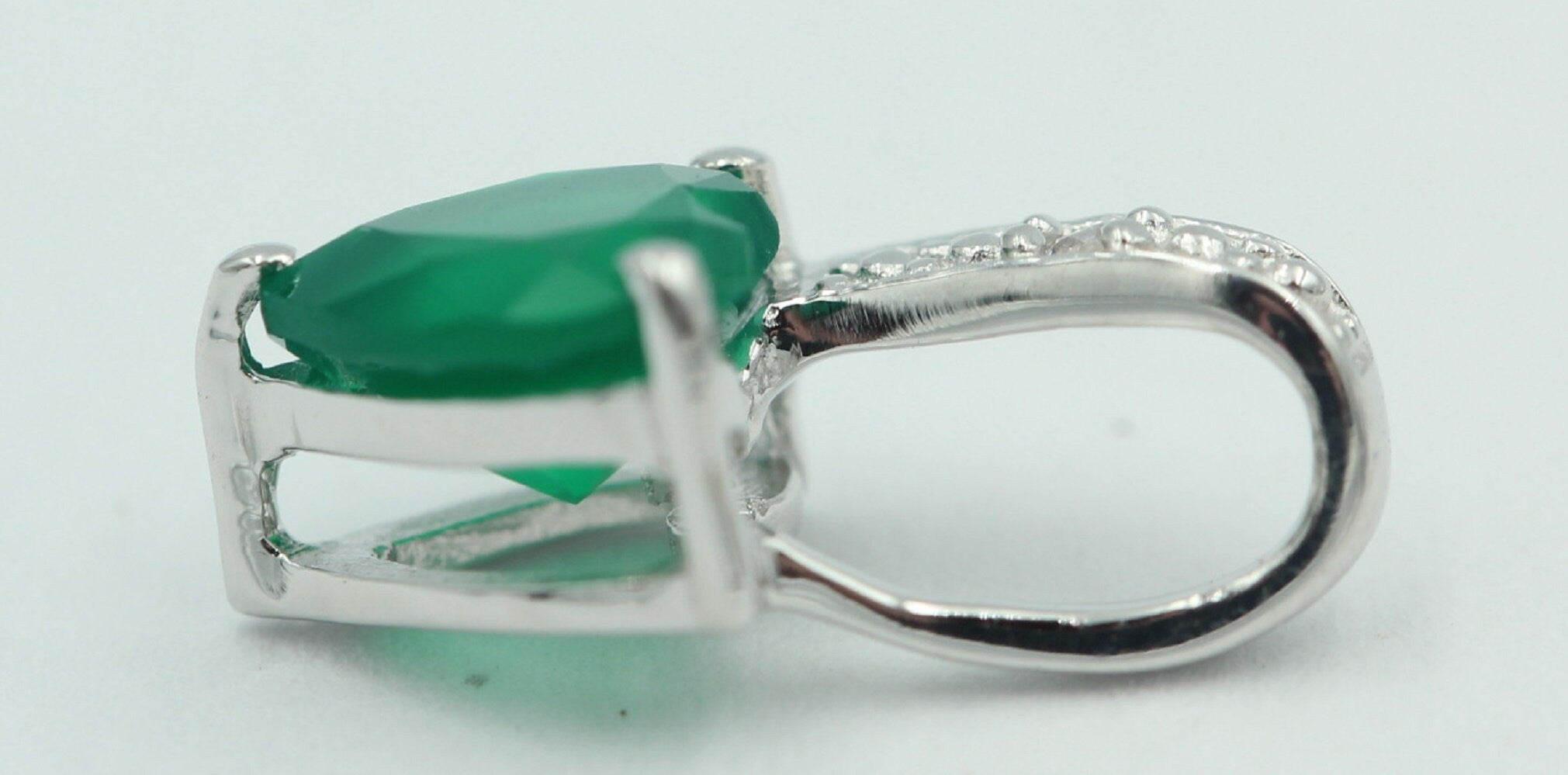 0,56 Carat grüner Onyx Herz Anhänger 925 Silber  grüner Edelstein