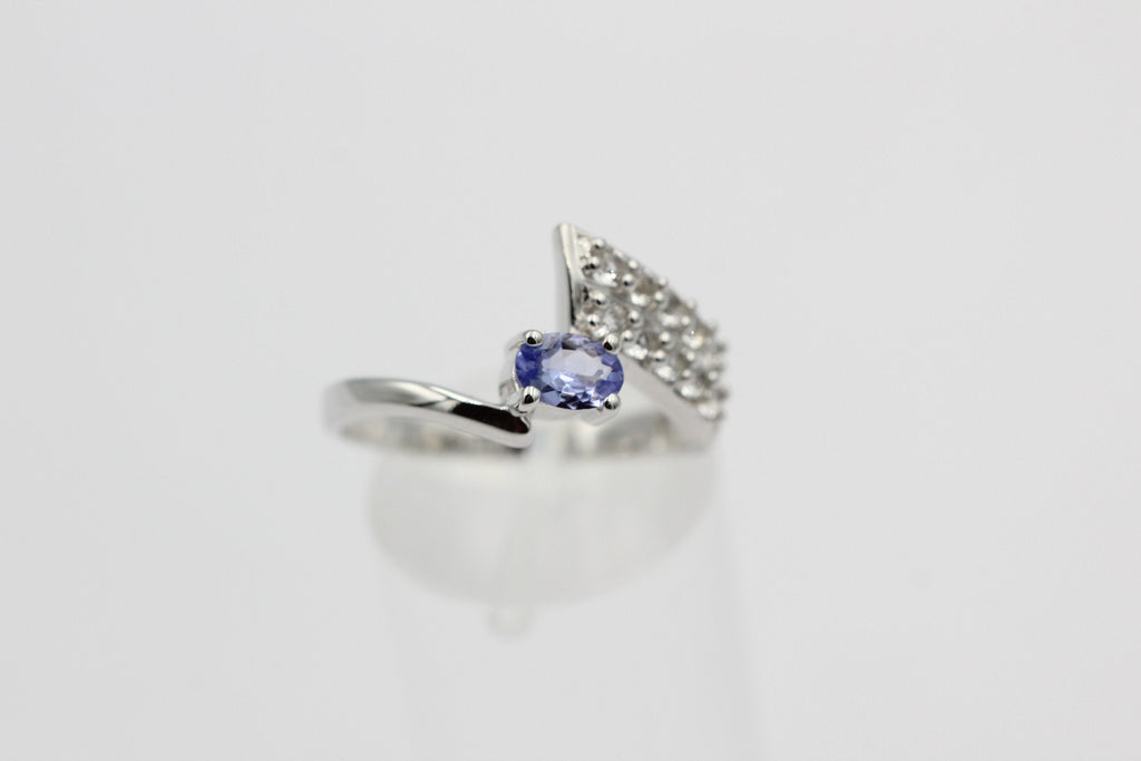 1,3 Carat Tansanit aus Afrika Weißtopas Ring 925 Silber Gröpße 6 / 52 / 16,6