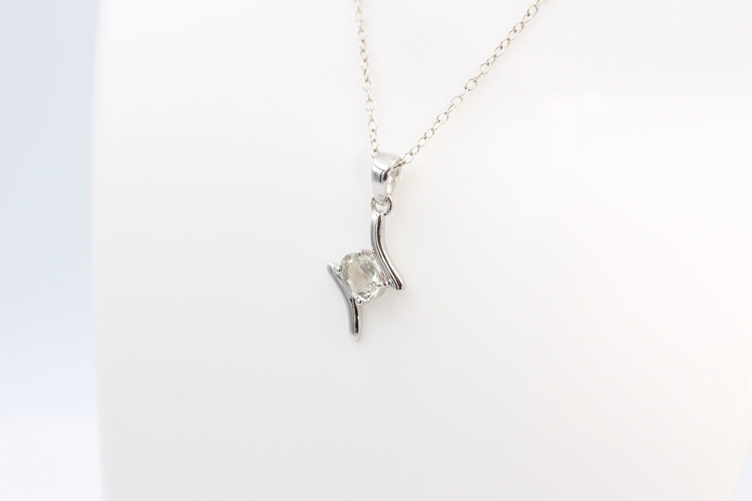 0,72 Carat Prasiolith Anhänger 925 Silber Collier Kette grüner Amethyst Anhänger