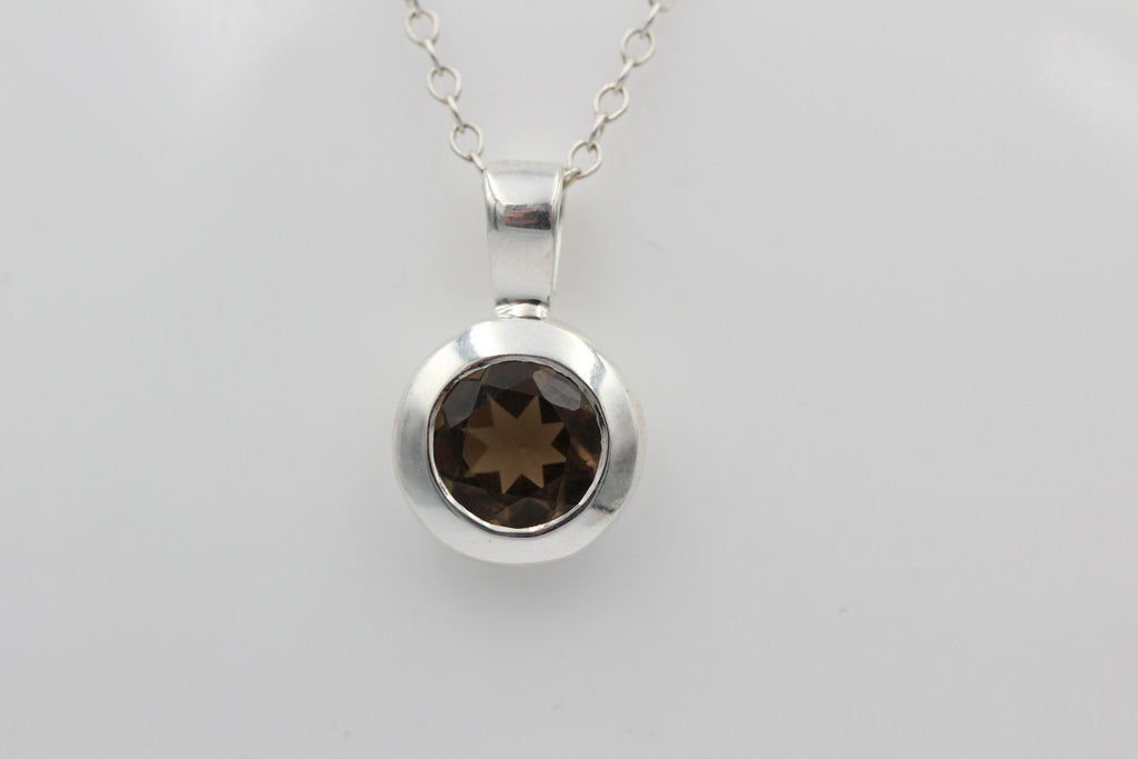 1,4 Carat Rauchquarz Anhänger 925 Silber Collier Kette Edelsteinanhänger