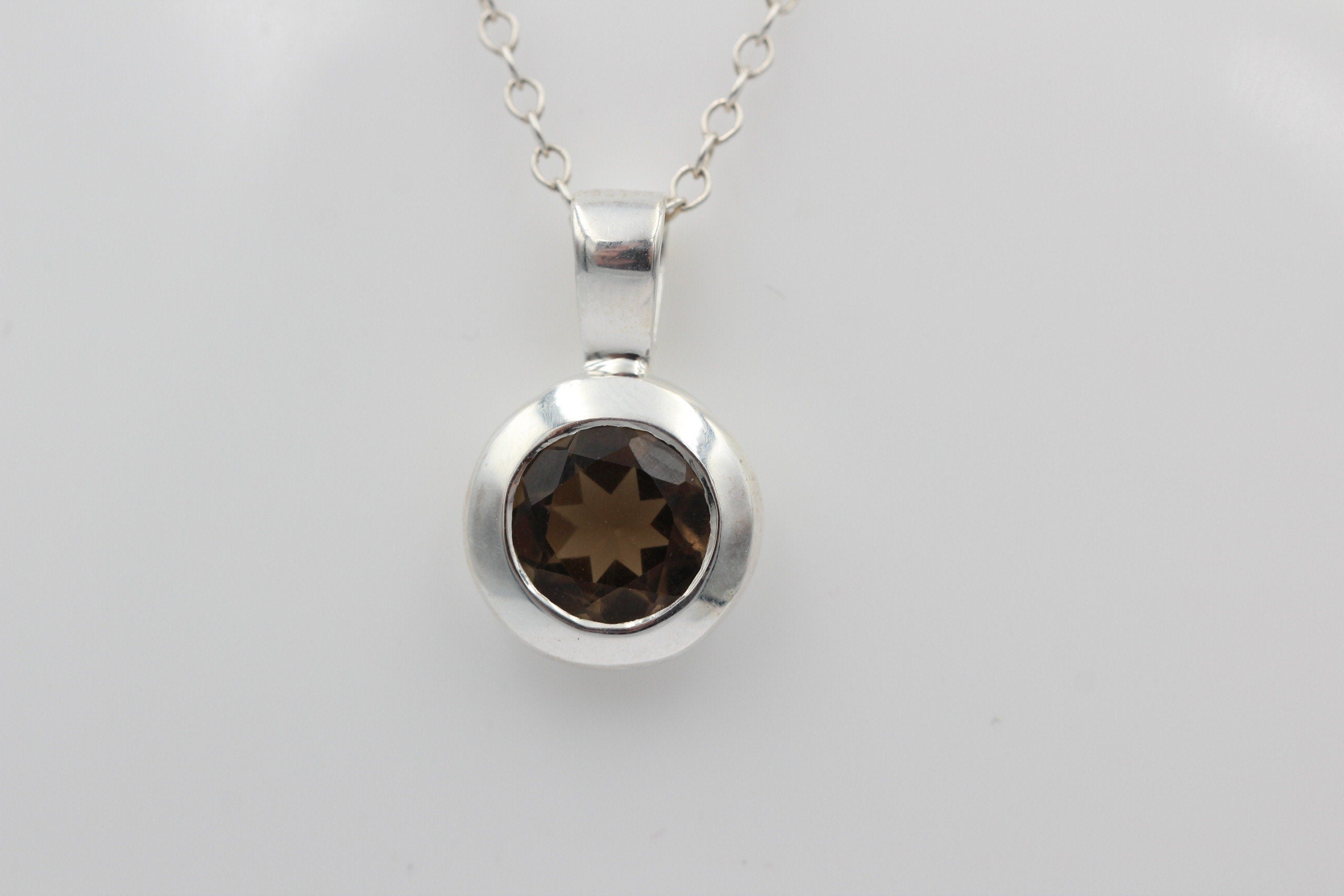 1,4 Carat Rauchquarz Anhänger 925 Silber Collier Kette Edelsteinanhänger