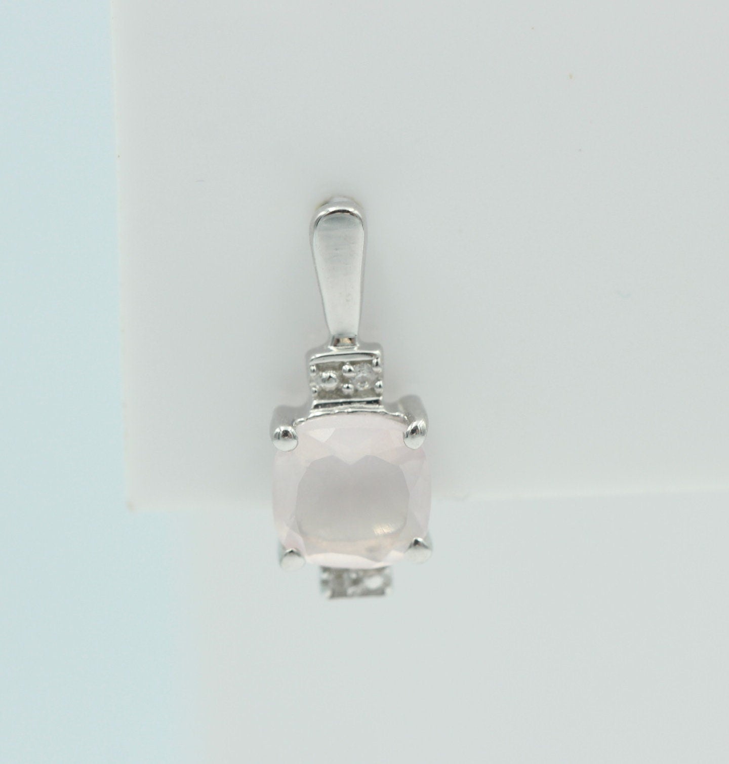 2,94 Carat Rosenquarz Ohrstecker 925 Sterling Silber mit Cubic Zirkon Top