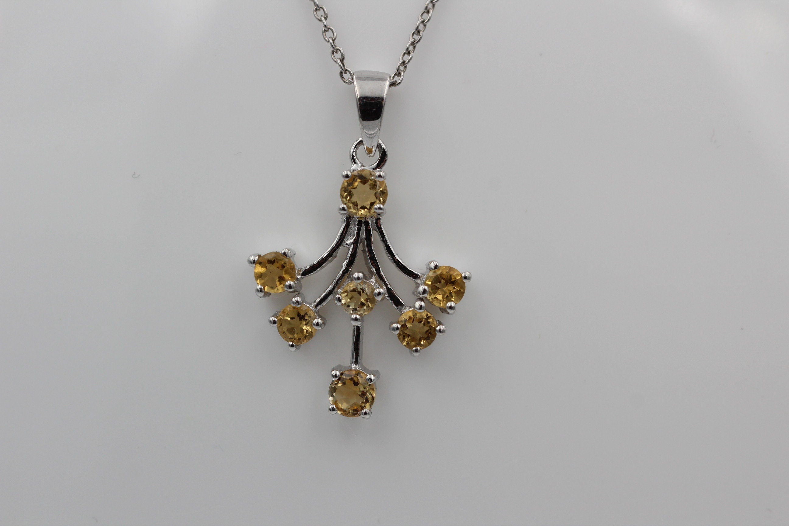 Edler 1,2 Carat Citrin Anhänger gelbgoldener Edelstein 925 Silbher  goldgelber Edelstein