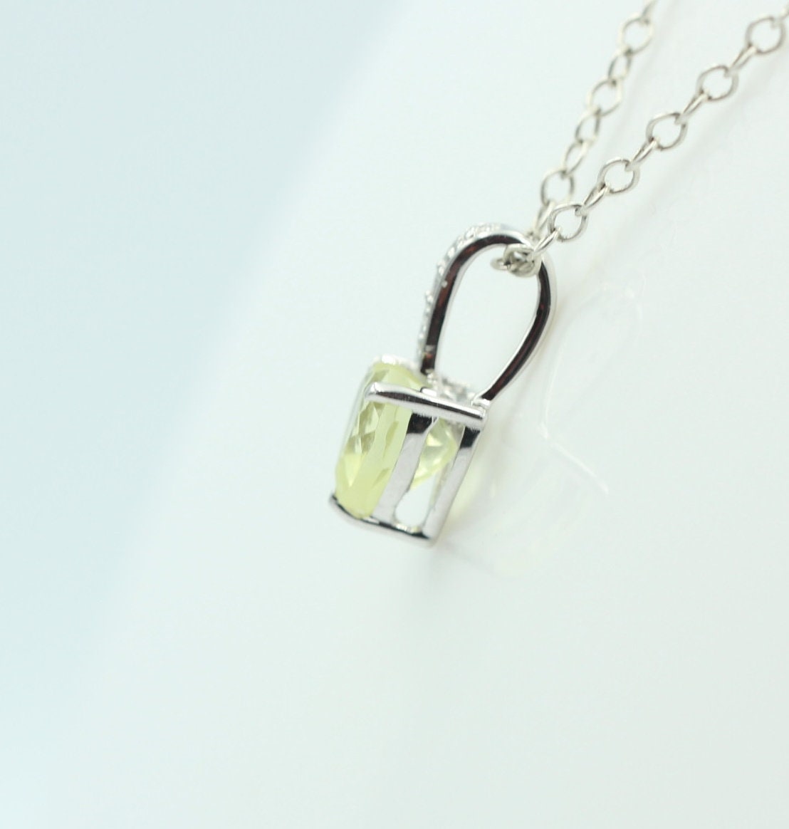0,62 Carat Lemon Topas Herz Anhänger 925 Silber  Linomen Topas Topf