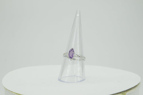 0,83 Carat Amethyst Ring 925 Silber violetter Edelstein 58 / 8 /18,5