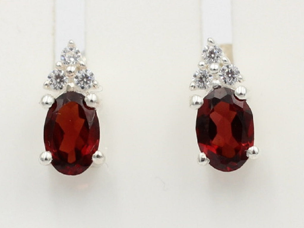 Edle 0,9 Carat Granat  Ohrstecker 925 Silber blutroter Granat Schmuck Zirkonia