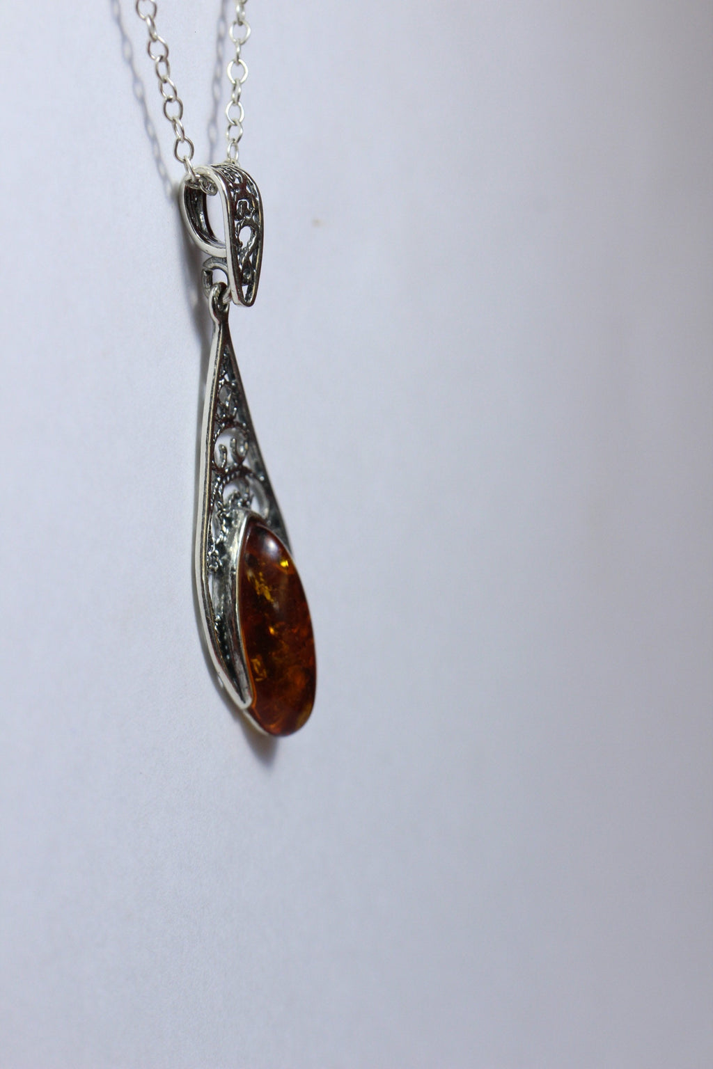 Edler brauner Bernstein Anhanger 925 Silber Collier Kette Litauen