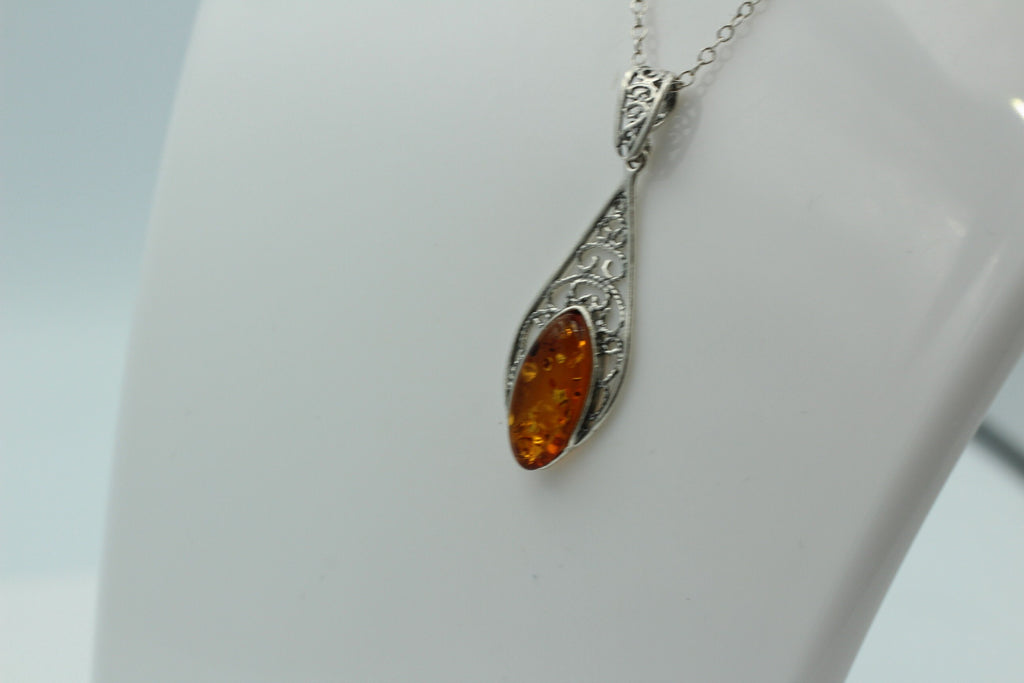 Edler brauner Bernstein Anhanger 925 Silber Collier Kette Litauen