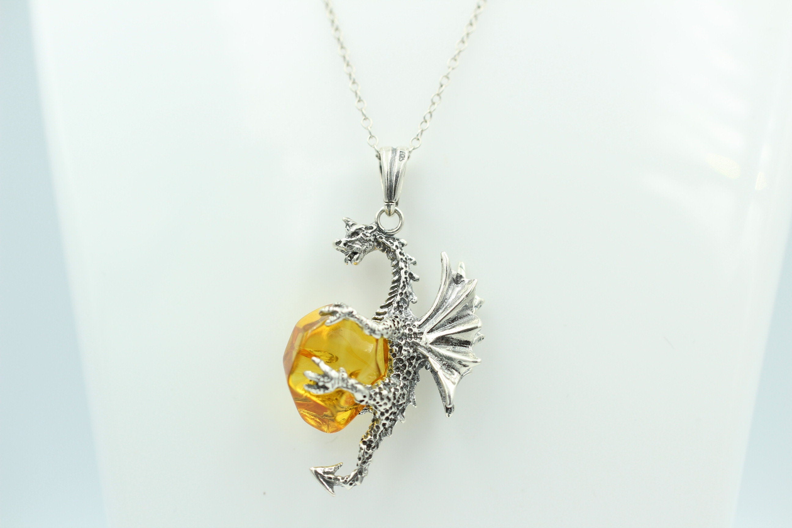 Drache mit Bernstein 925 Silber Drachenanhänger plastisch ausgeführt Top Schmuck